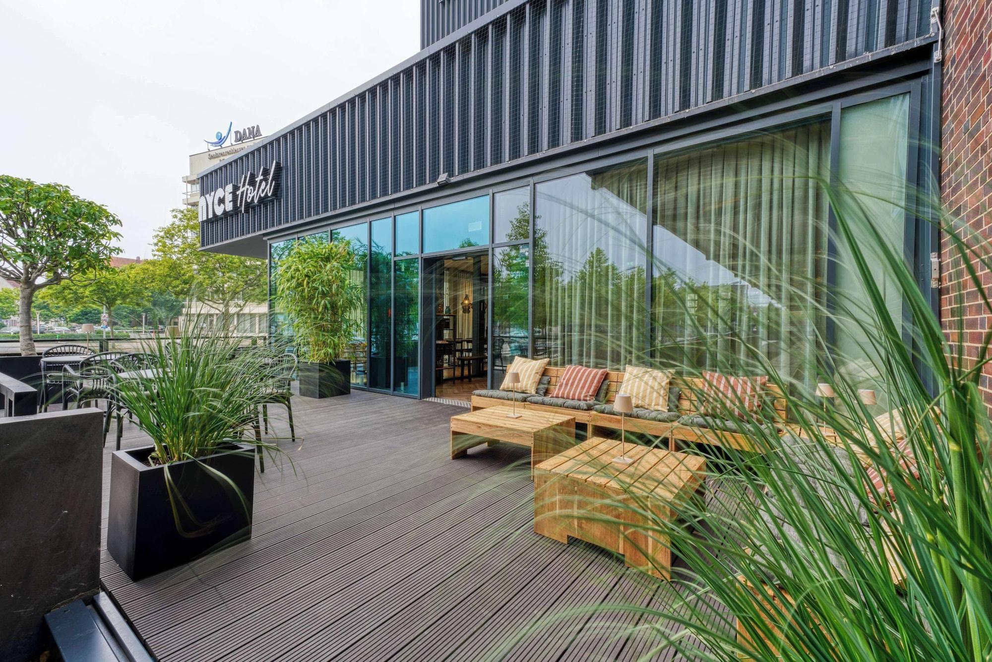 Vista Exterior Vienna House Easy by Wyndham Hannover