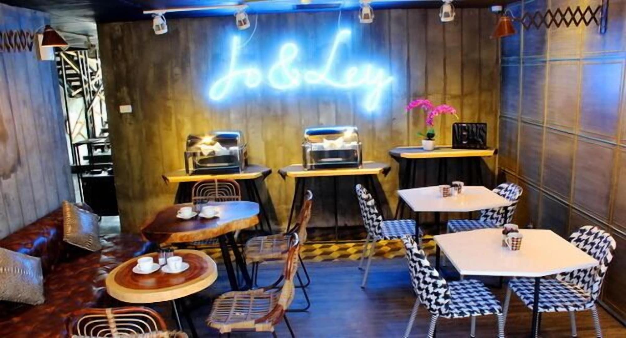 Restaurant Couleur Hotel Jakarta