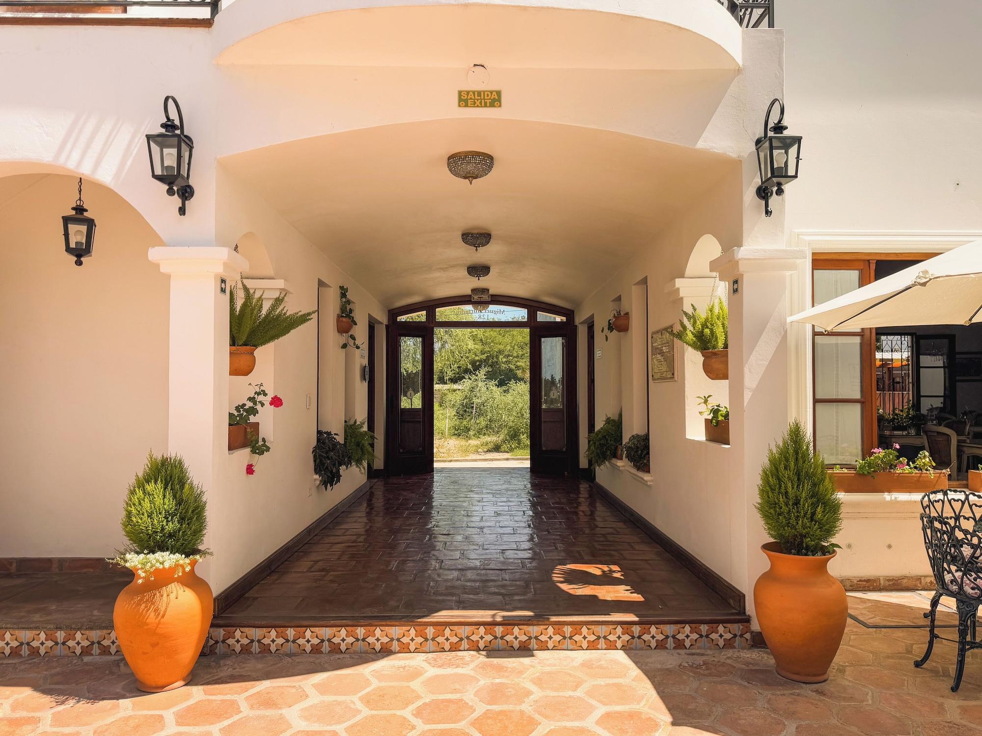 Vista Exterior Iraola Hotel Boutique