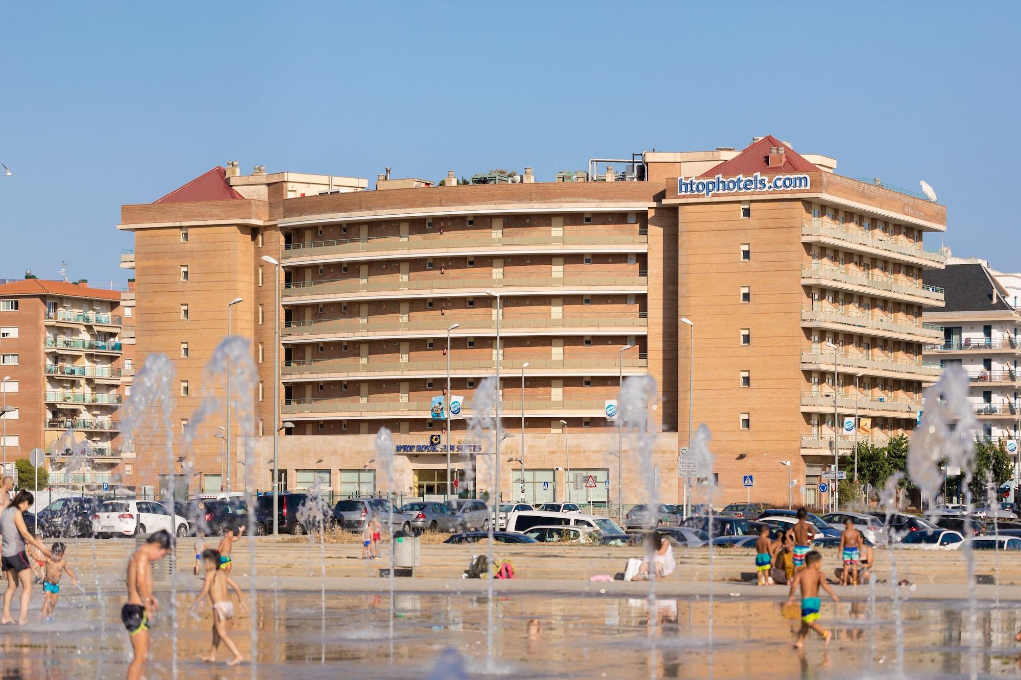 Vista Exterior htop Royal Sun Suites