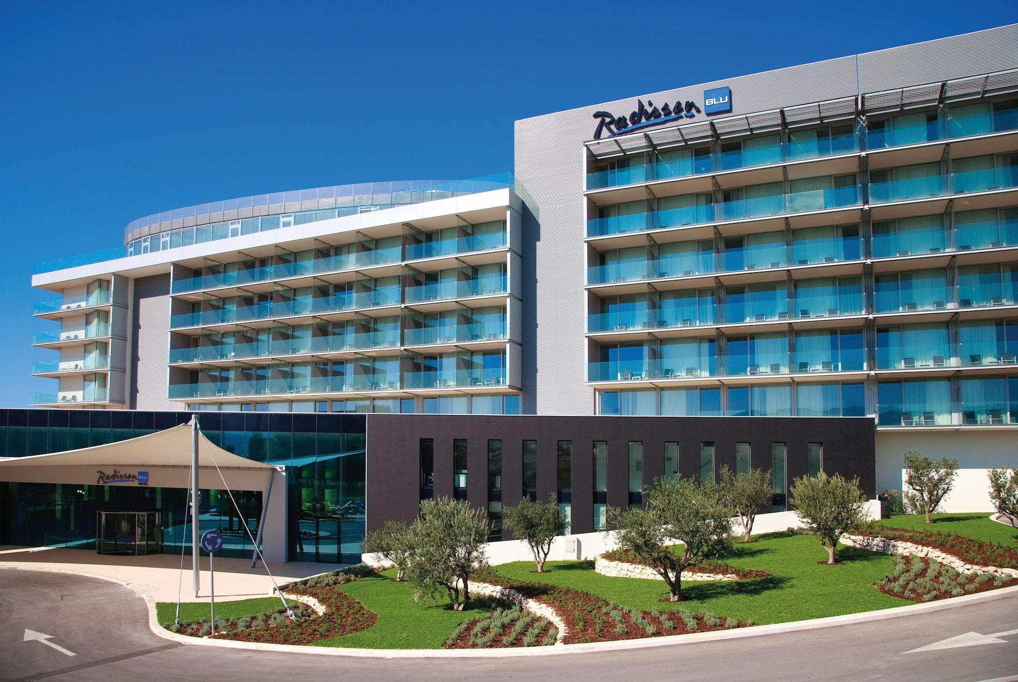 Vista Exterior Radisson Blu Resort & Spa, Split
