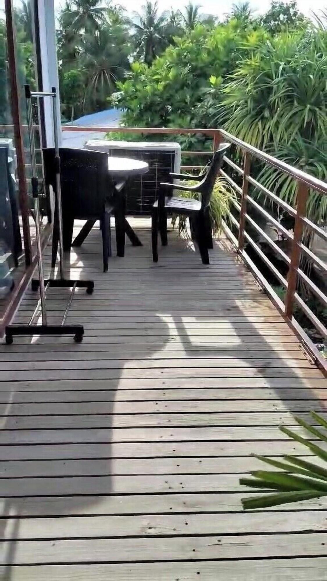 Equipamiento de Habitación AHI Maldives