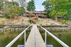 Arriendo temporal - Families Welcome! Lake Ozark Getaway w/ Boat Slip
