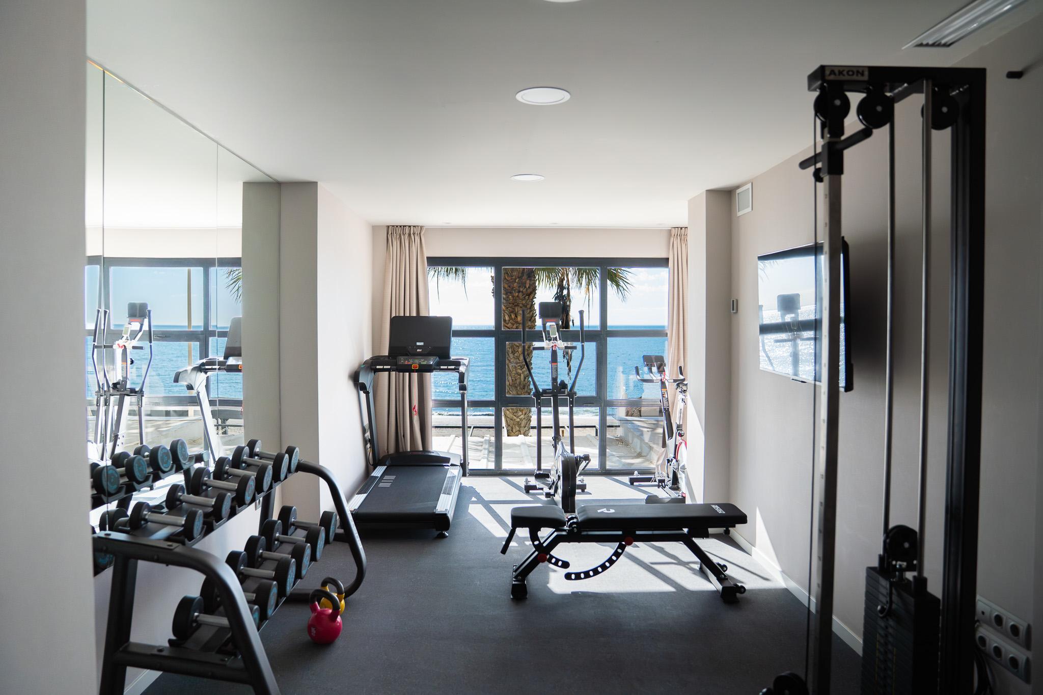 Gimnasio Fay Victoria Beach