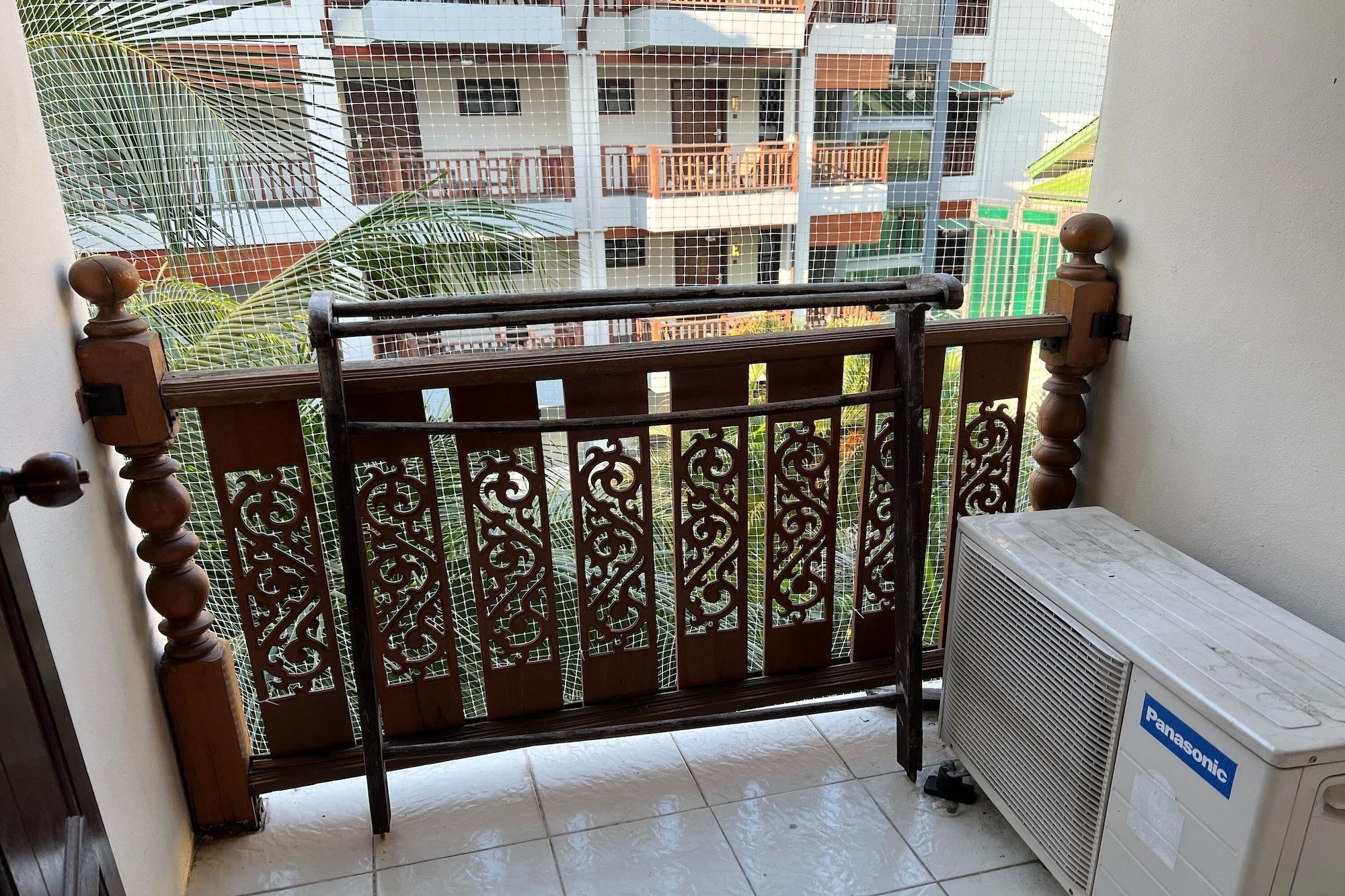 Equipamiento de Habitación Sripoom House 1