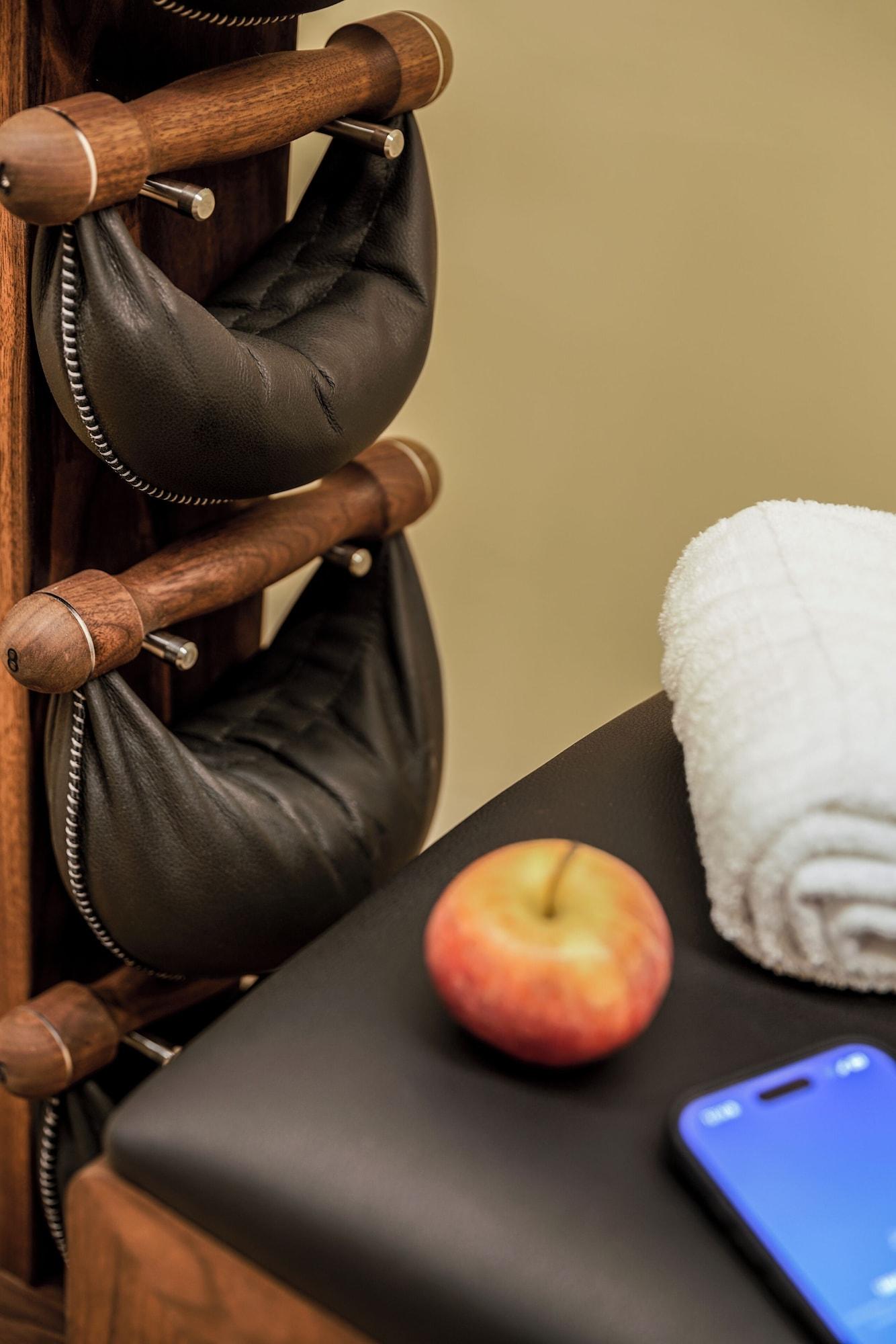 Gimnasio Hotel Faubourg Galant Paris - Handwritten Collection