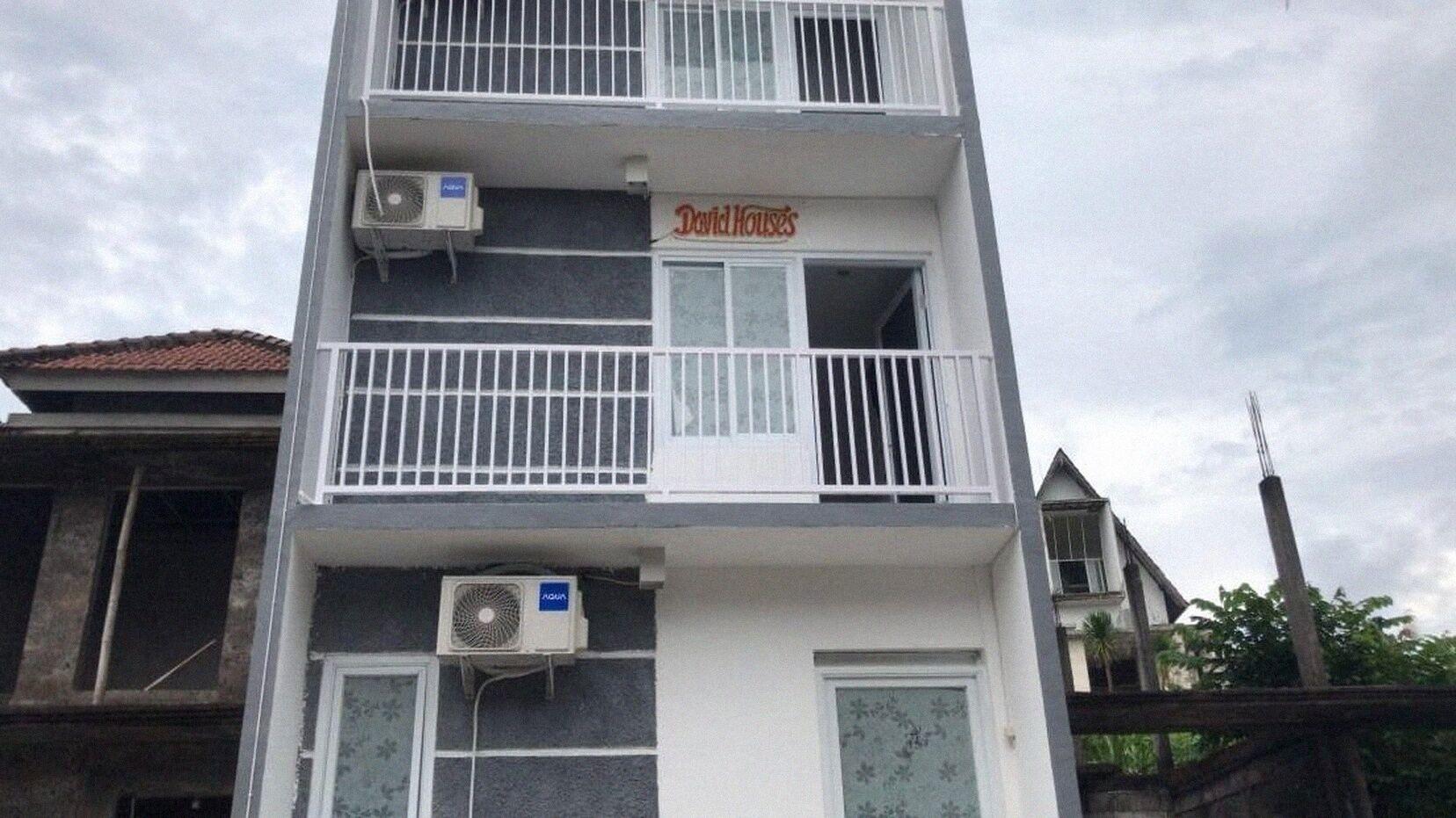 Vista Exterior David Houses