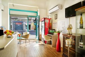 Alojamiento - Loui Hotel