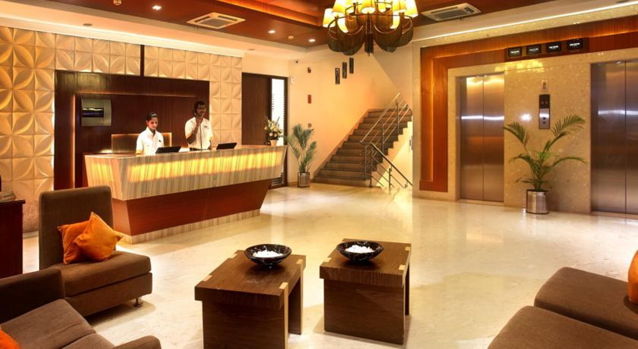 Vista Lobby Citrus Classic Bengaluru by OTHPL