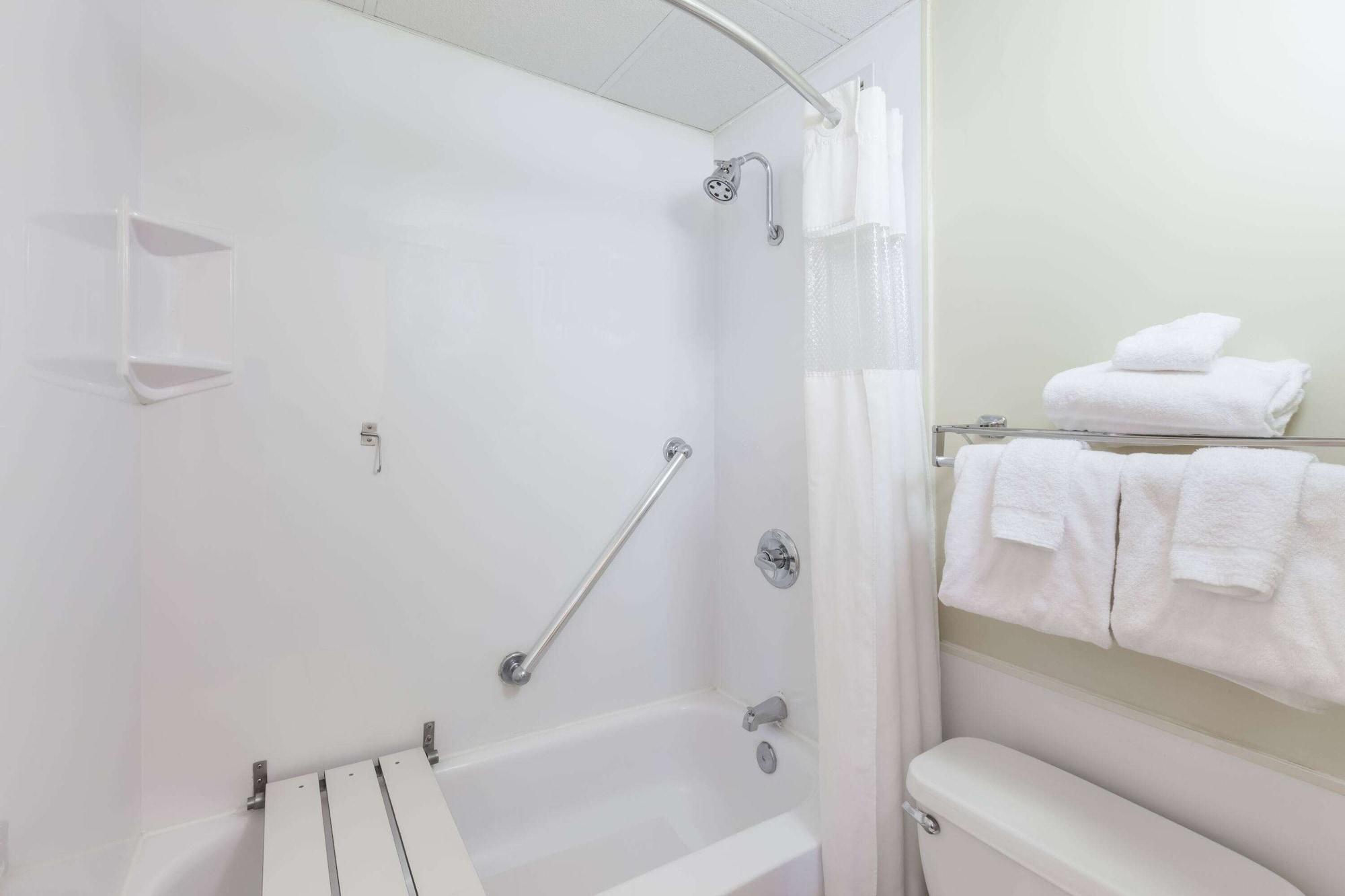 Habitación Ramada Plaza by Wyndham Albany