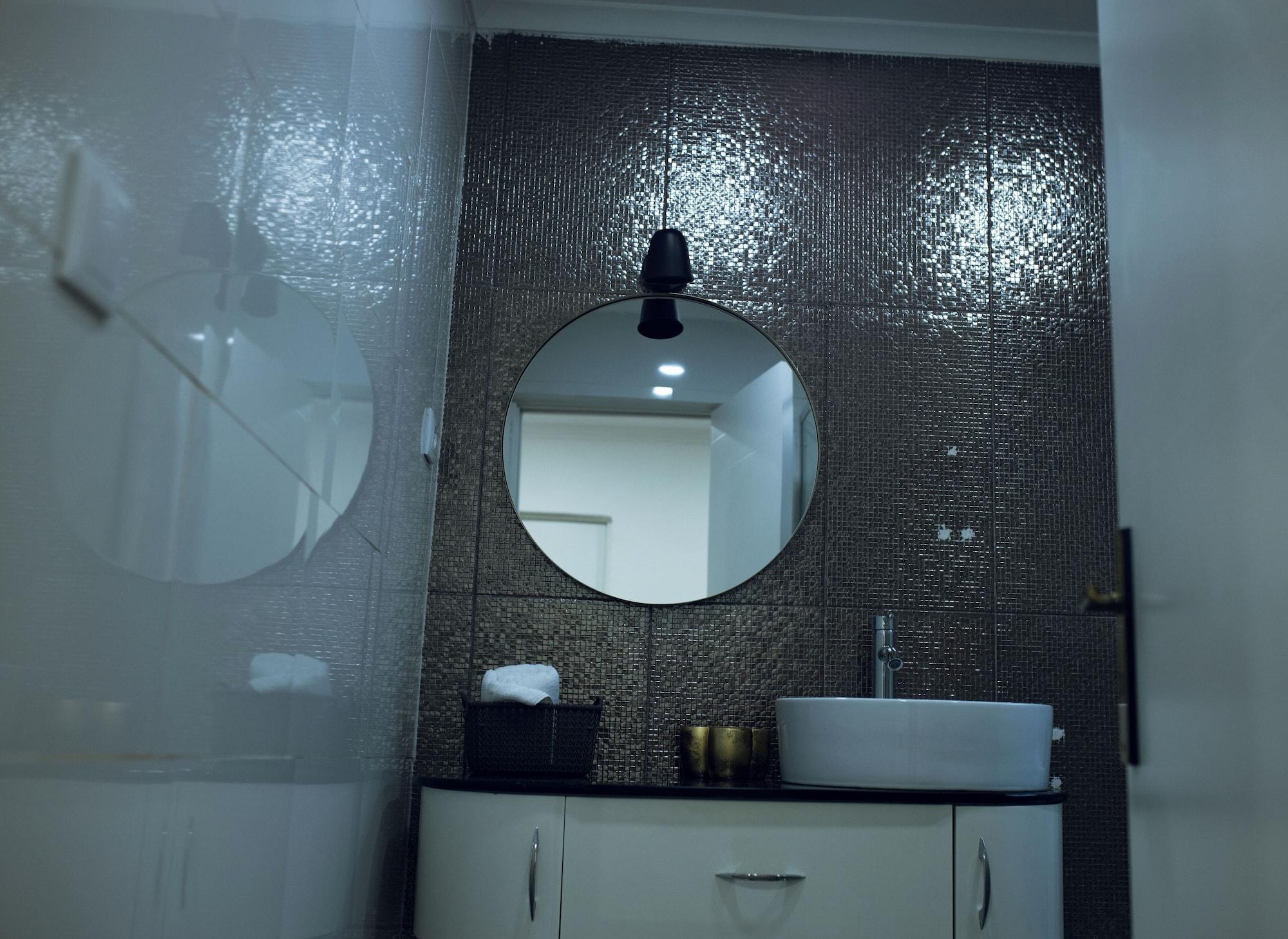 Equipamiento de Habitación ONZO YAMY