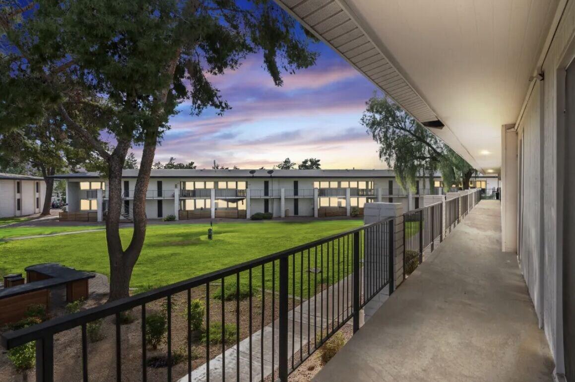 Vista Exterior Stay-Smart Modern Travelodge