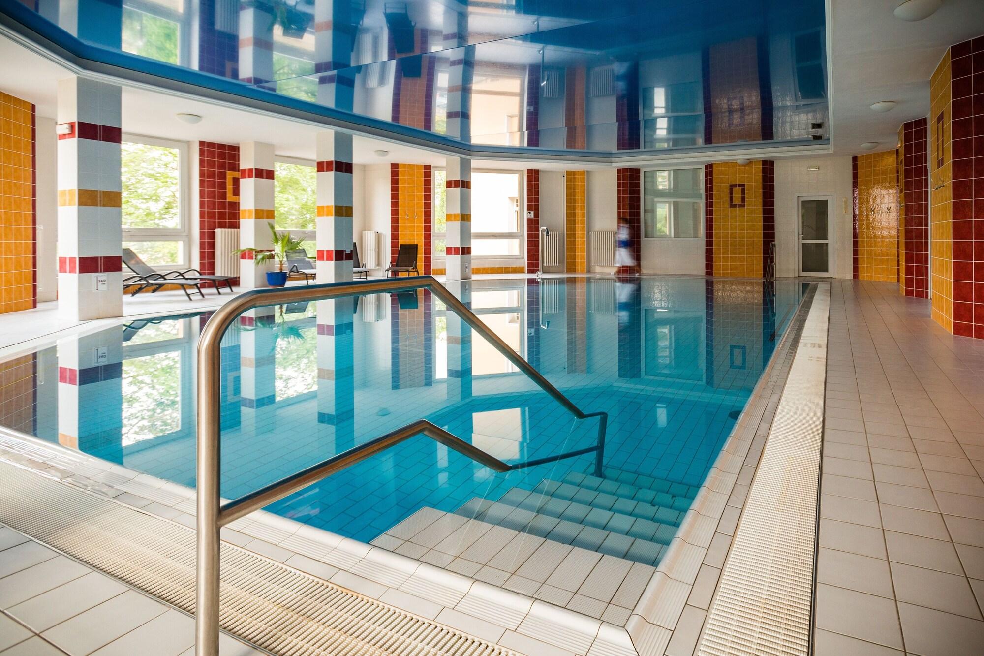 Vista Piscina Royal Marianske Lazne