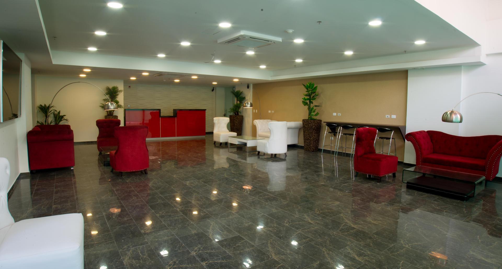 Vista Lobby Hotel Ramada Cúcuta