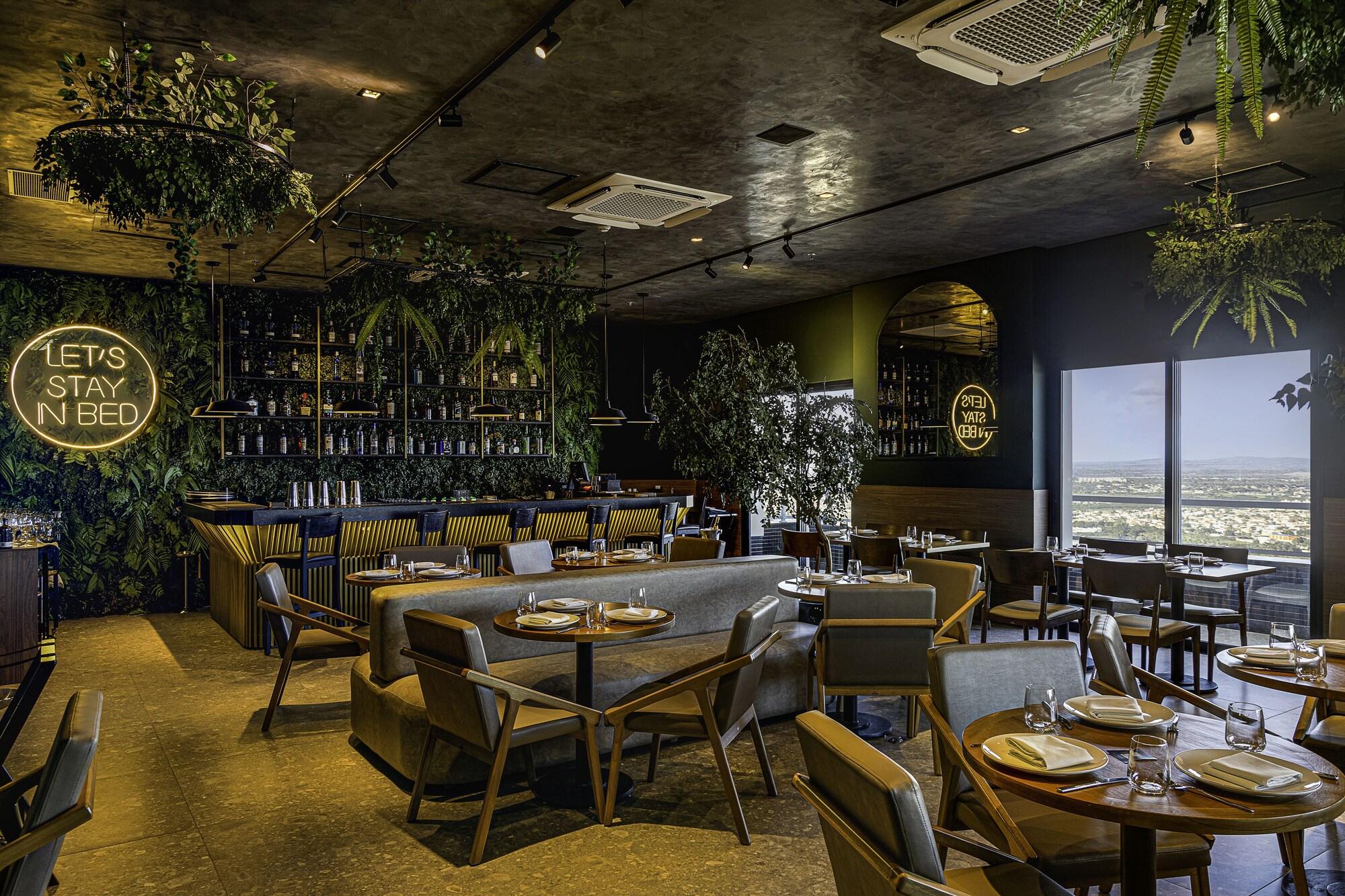 Restaurant NH HOTEL FEIRA DE SANTANA