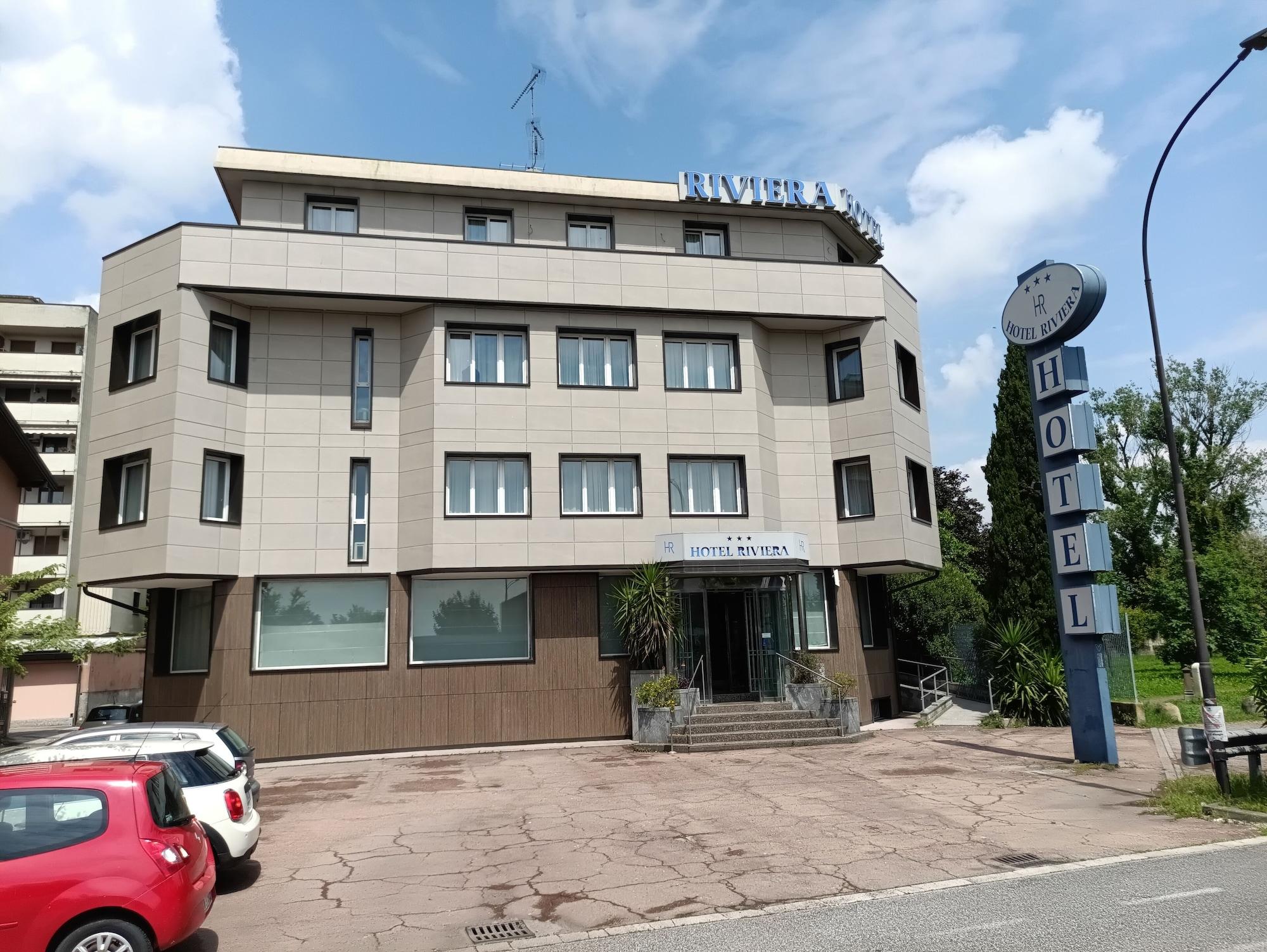 Varios Hotel Riviera