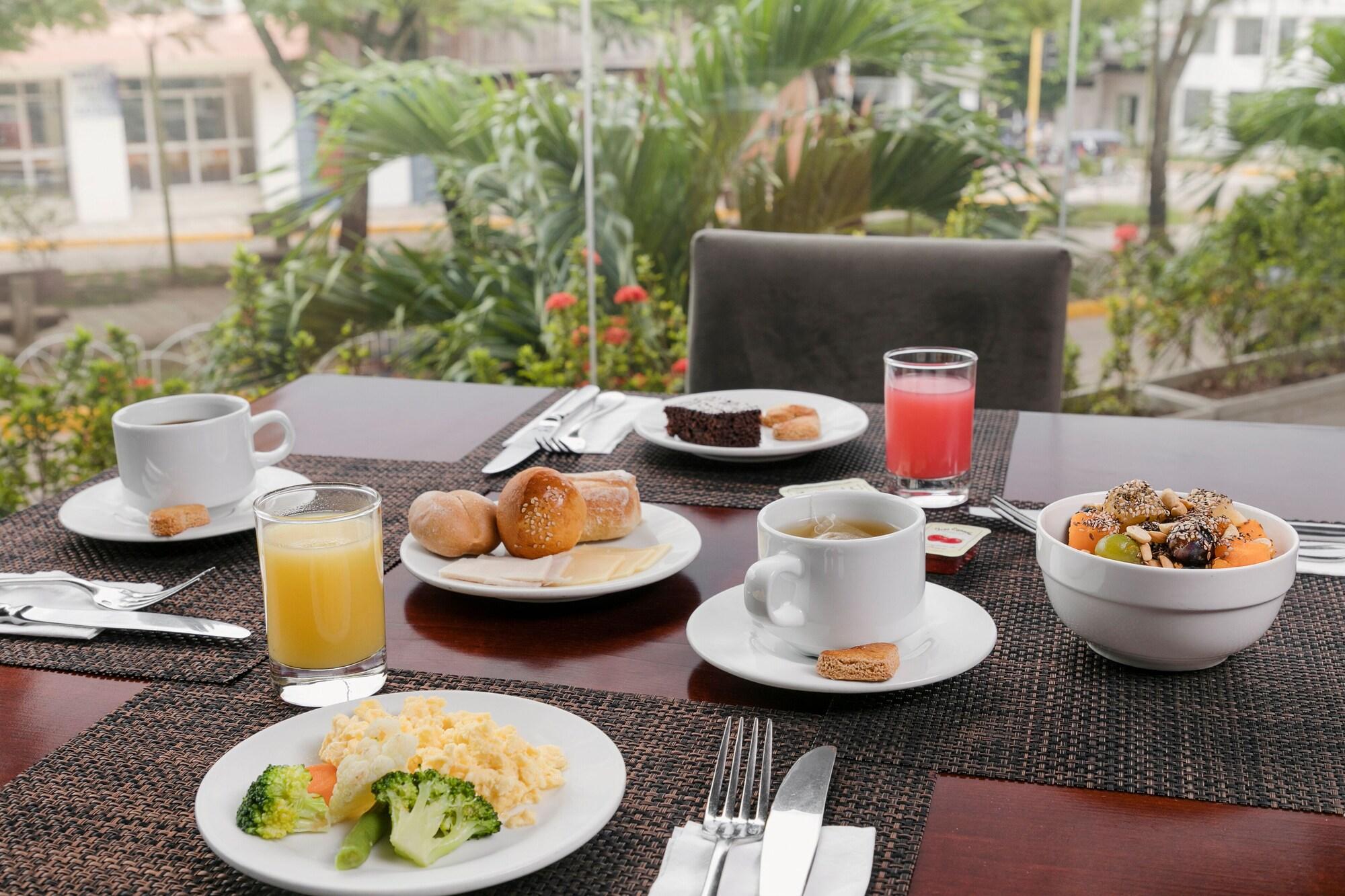 Restaurant Wyndham Costa del Sol Pucallpa