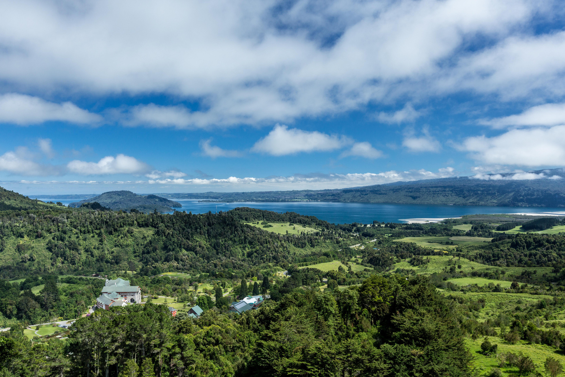 Vista Exterior Hotel Termas de Puyehue Wellness & Spa Resort