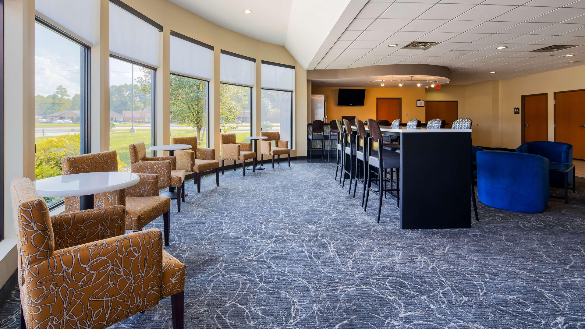 Bar/Salón Best Western Plus Portage Hotel & Suites