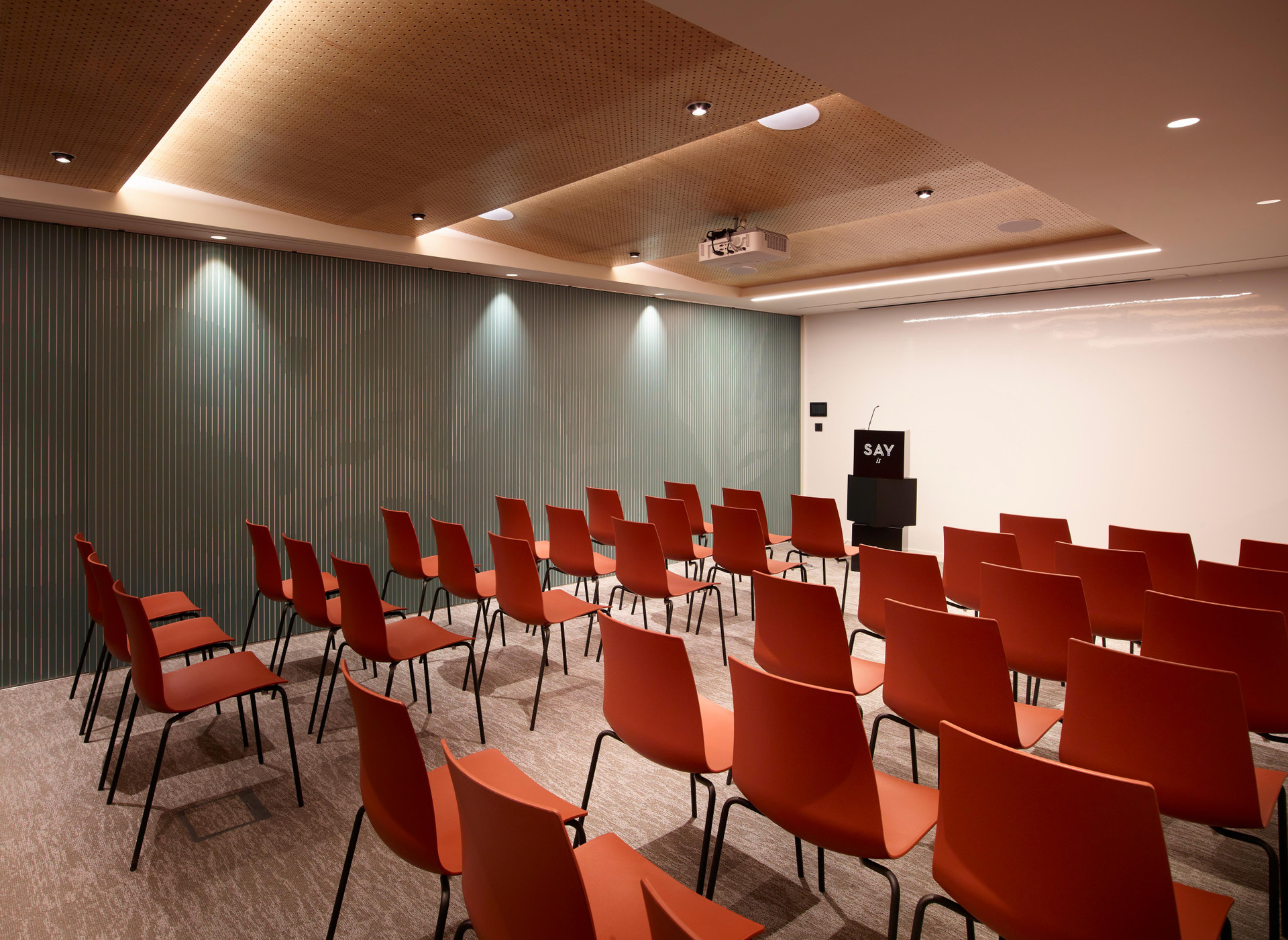 Sala de Reuniones SAY Hotel