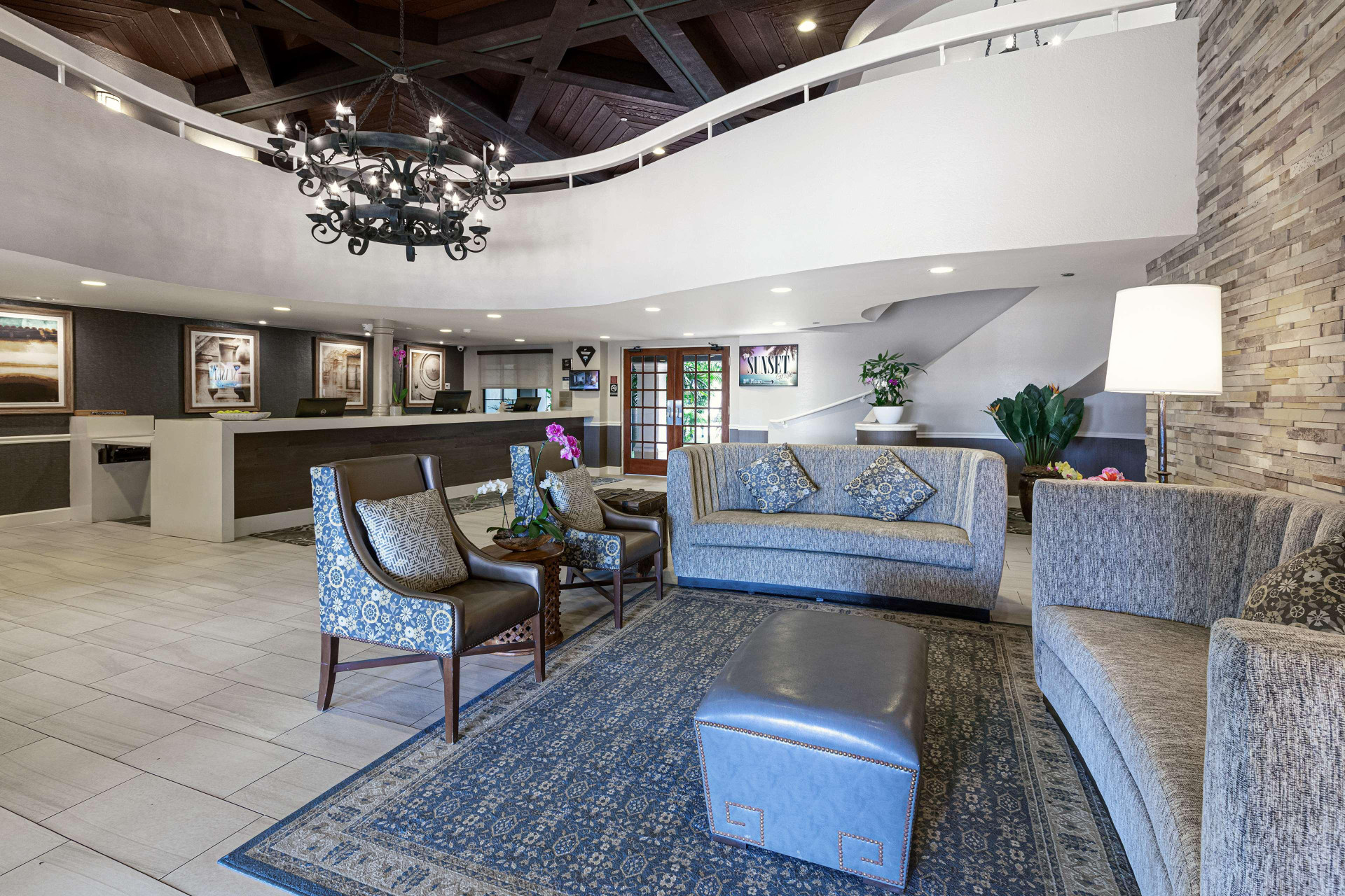 Vista Lobby Best Western Plus Carpinteria Inn