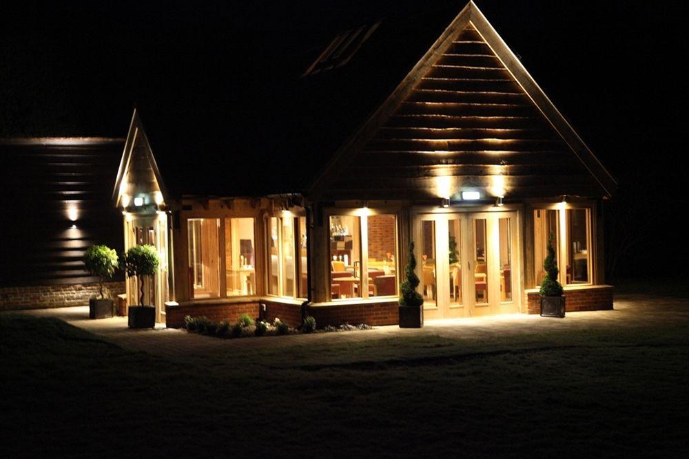 Varios Ivy House Country Hotel