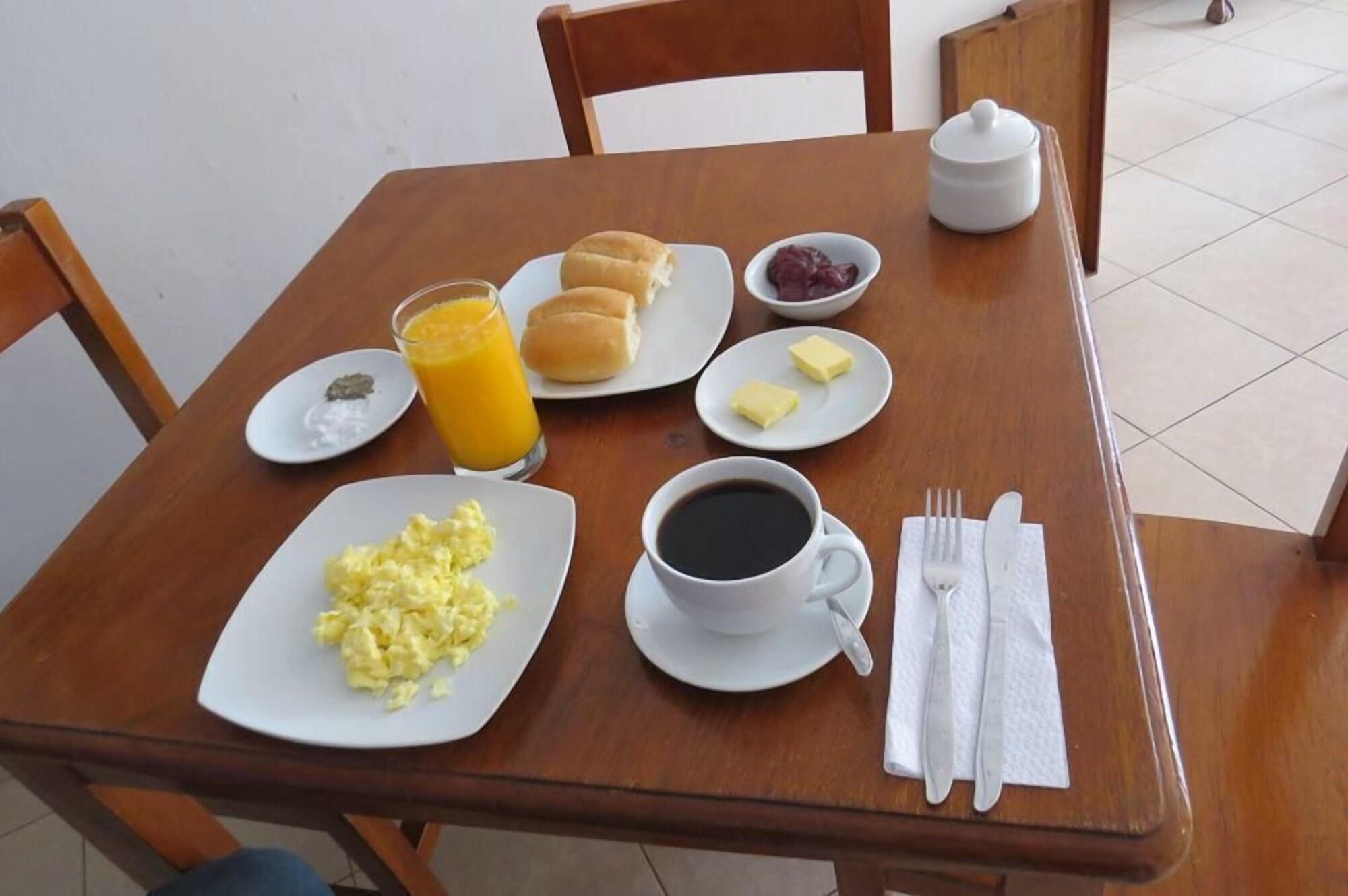 Restaurant Ayenda Las Mercedes