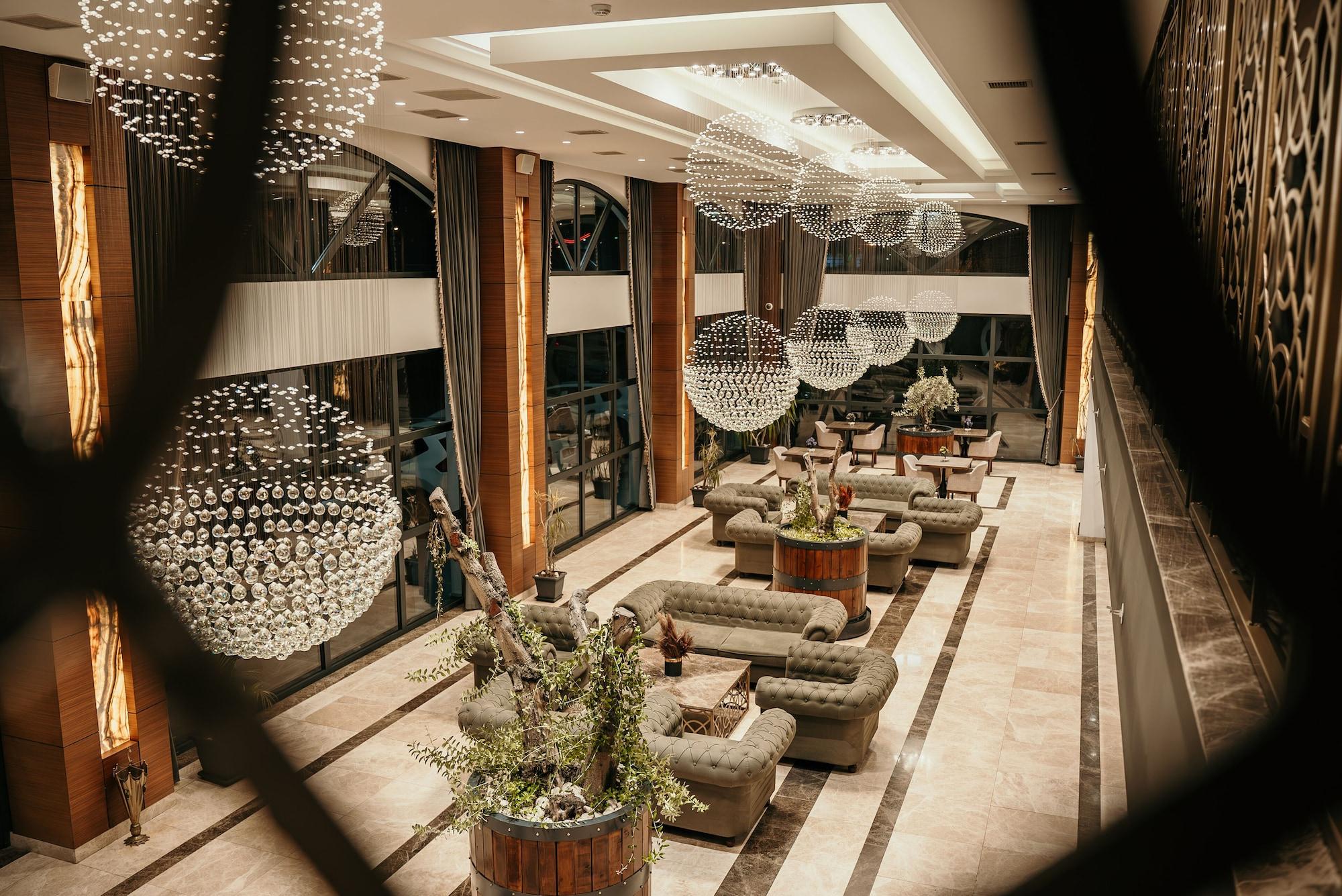 Vista Lobby Grand Vaves Otel