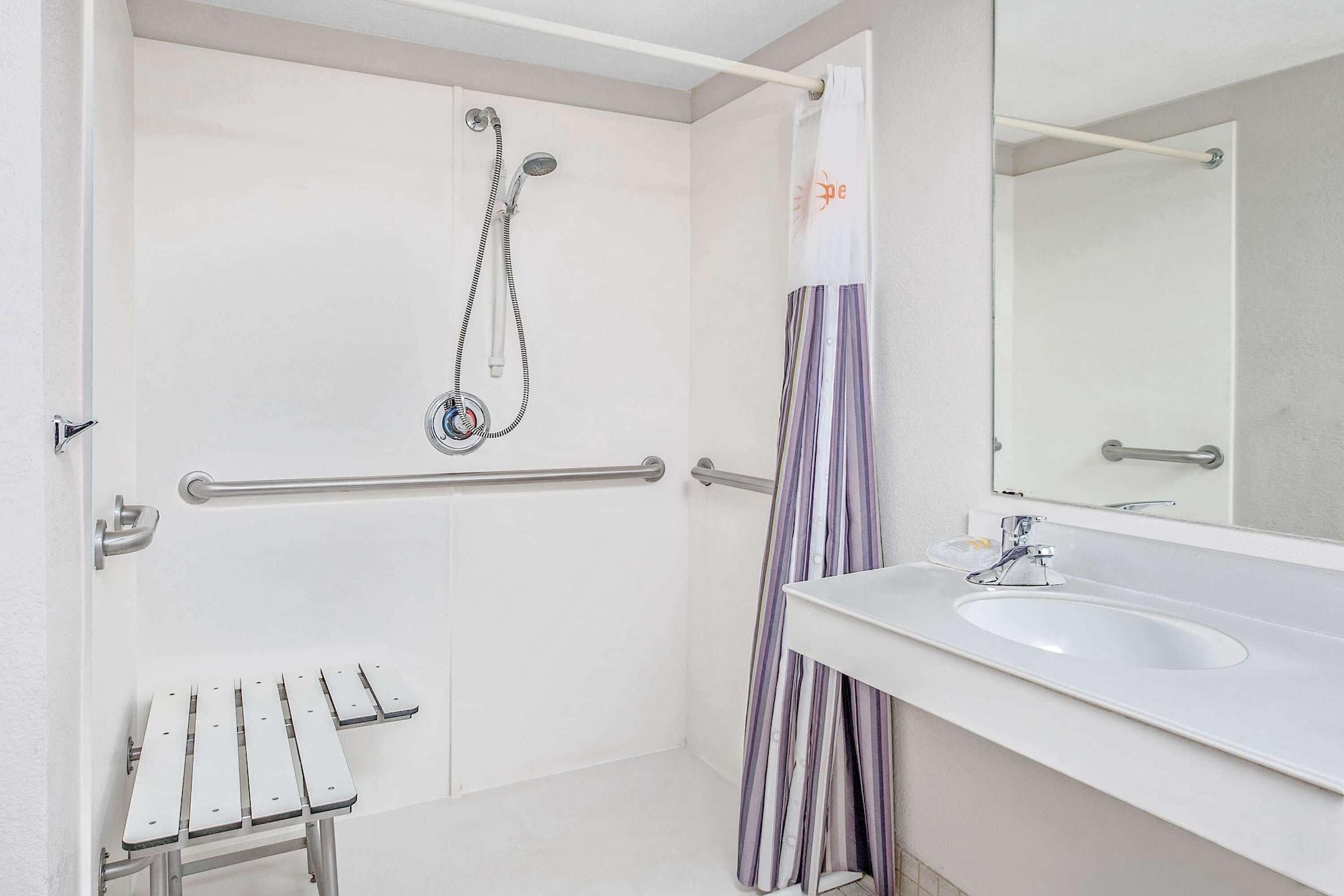 Equipamiento de Habitación Days Inn by Wyndham Reno
