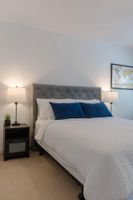 Renta Vacacional - Newly renovated home steps to transit, 10mins to beach & 25mins to downtown