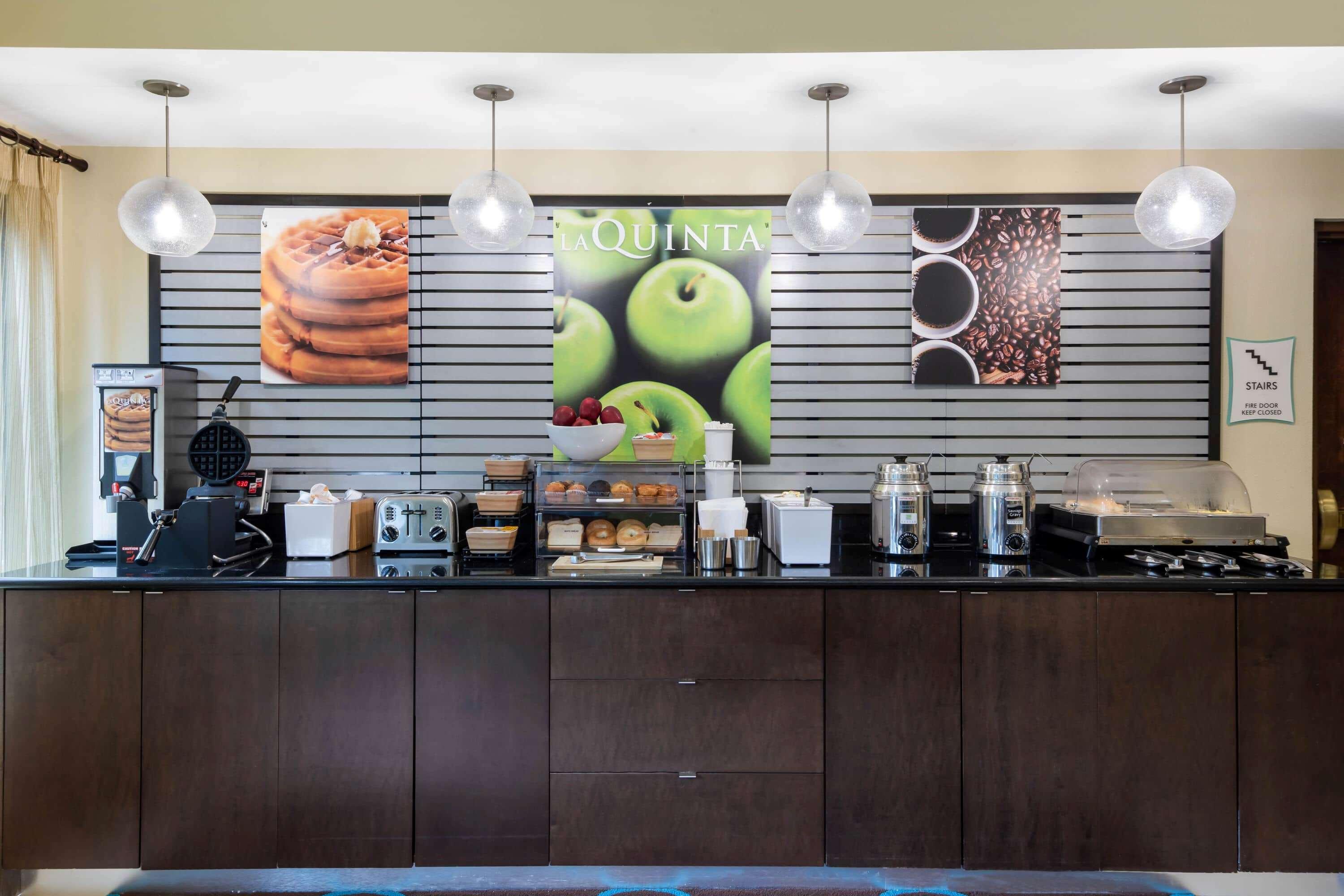 Restaurant La Quinta Inn & Suites by Wyndham LaGrange / I-85