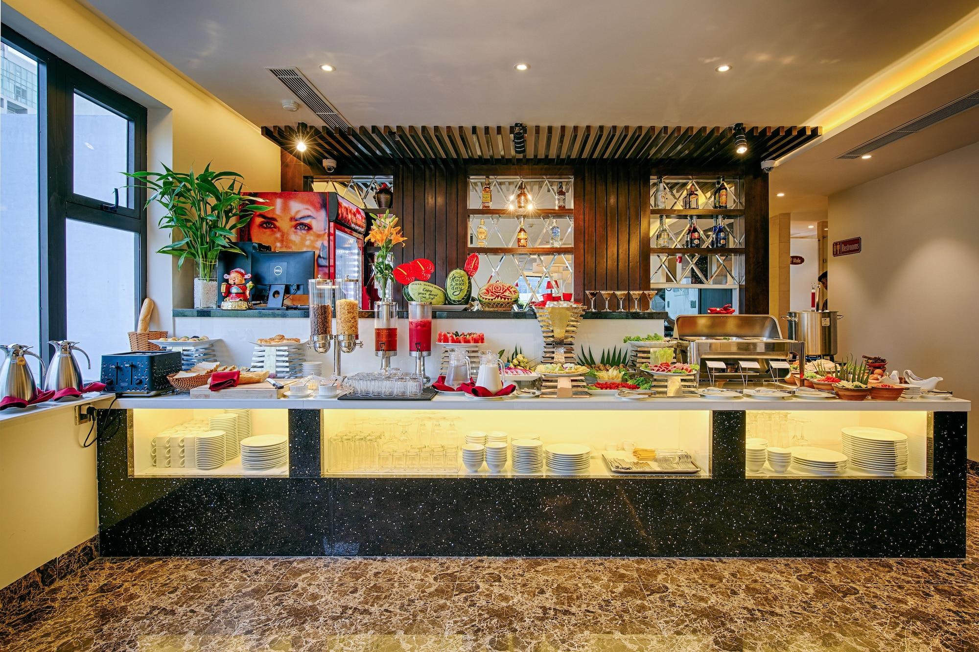 Bar/Salón Sofia Suite Hotel Danang
