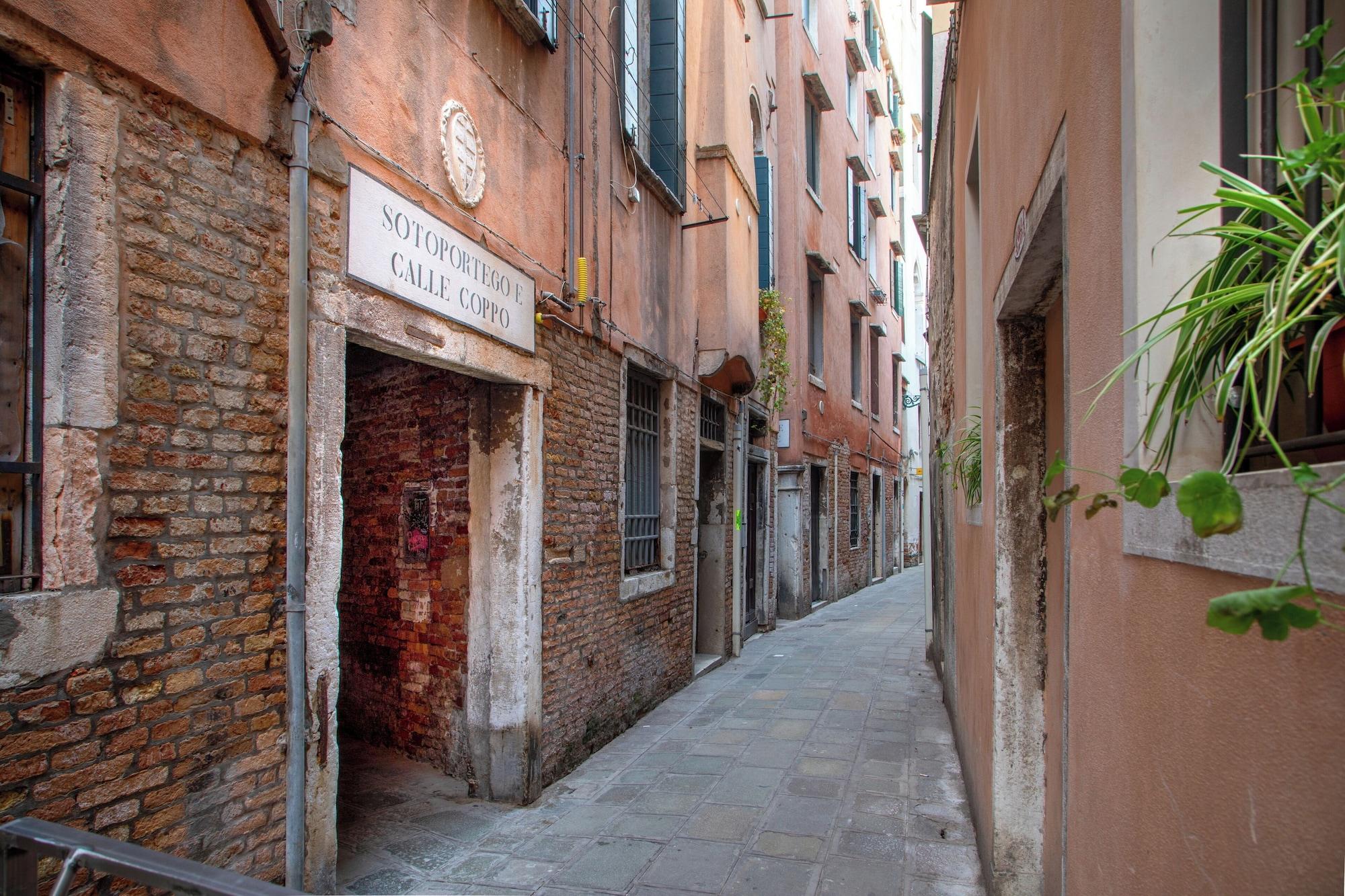 Vista Exterior Daplace - Antica Casa Coppo