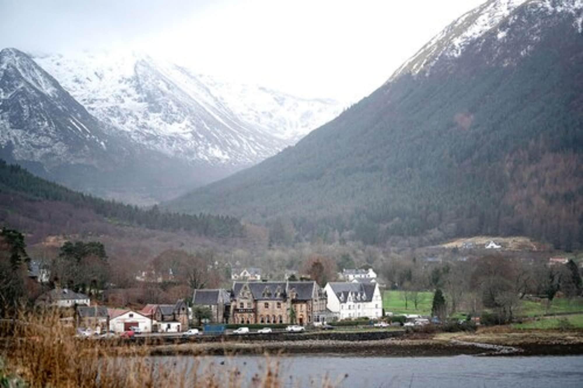 Vista Exterior Ballachulish Hotel