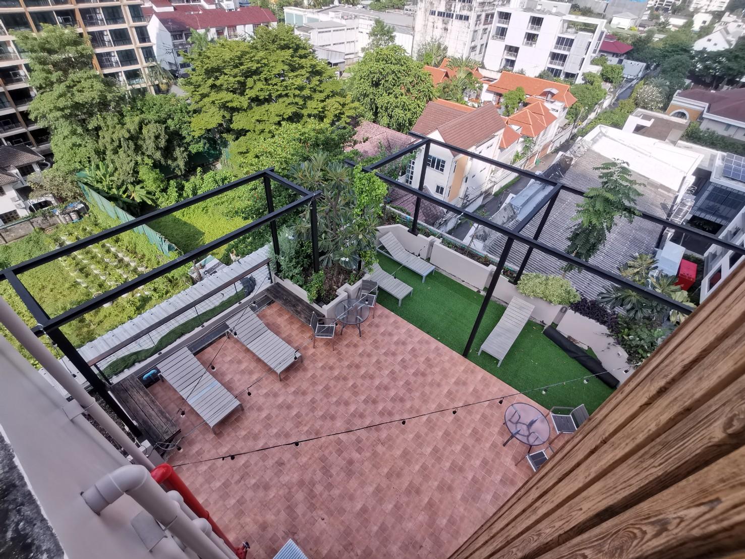 Vista Exterior Tints of Blue Hotel