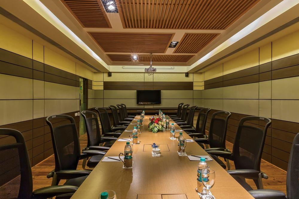 Sala de Reuniones Fortune Select Metropolitan