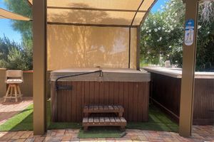 Alquiler Vacacional - 3-Bed 2 Bath Cozy Foothills Vacation Home