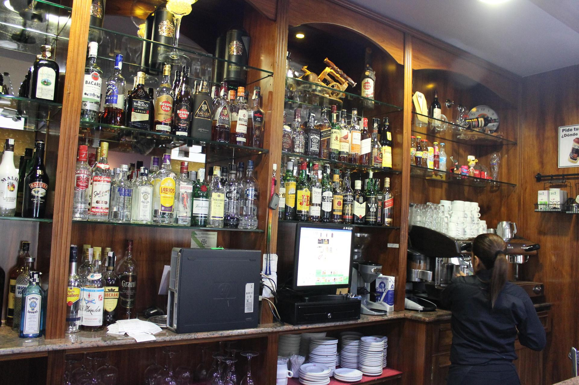 Bar/Salón El Castillo