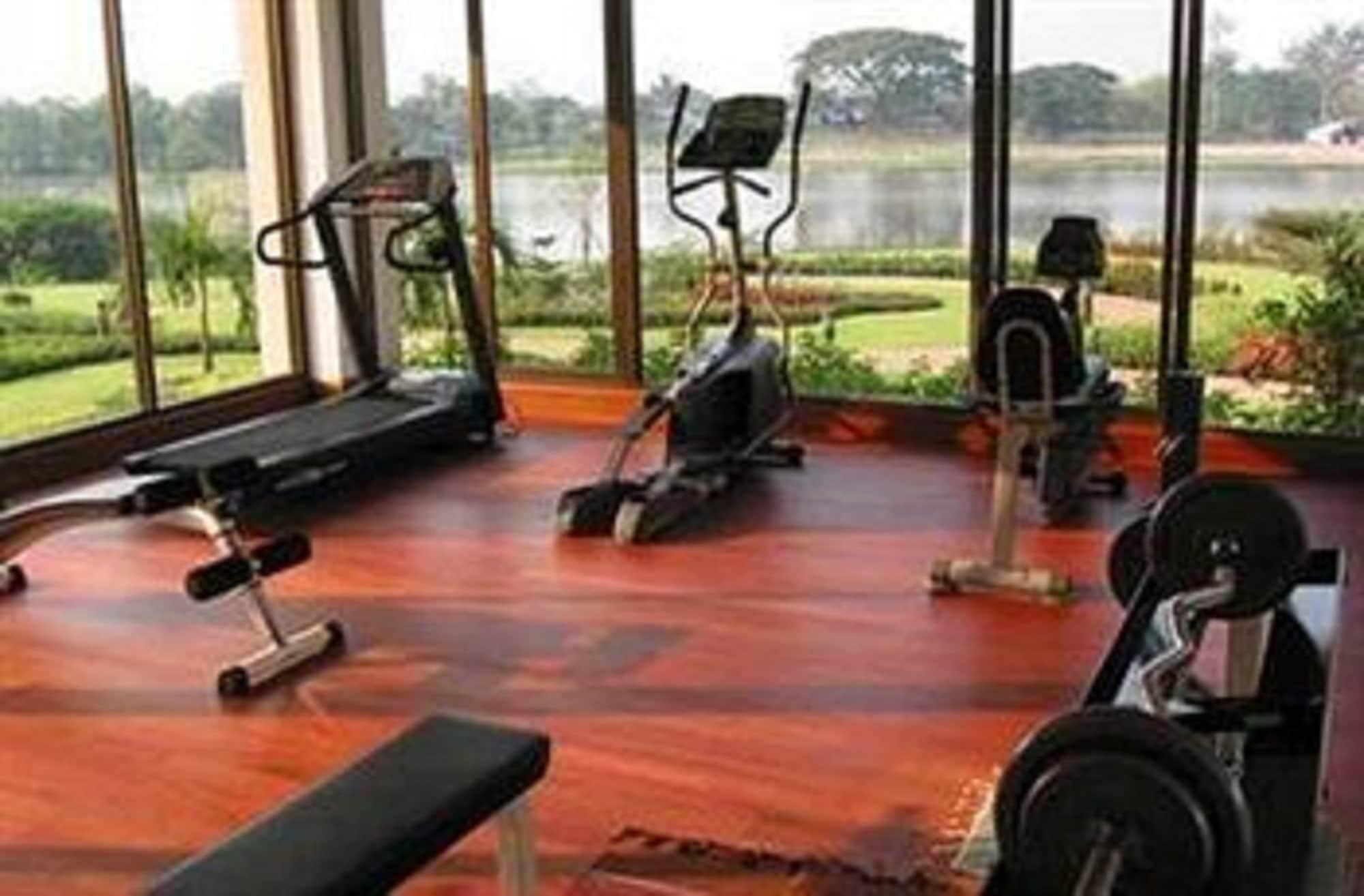 Gimnasio The Imperial River House Resort