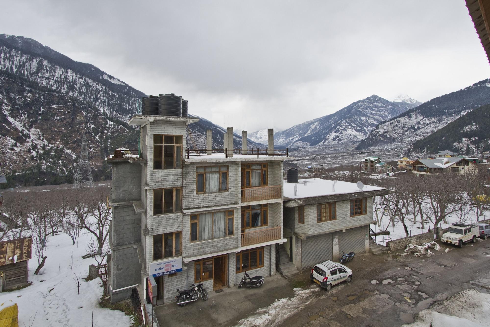 Varios Sarthak B&B