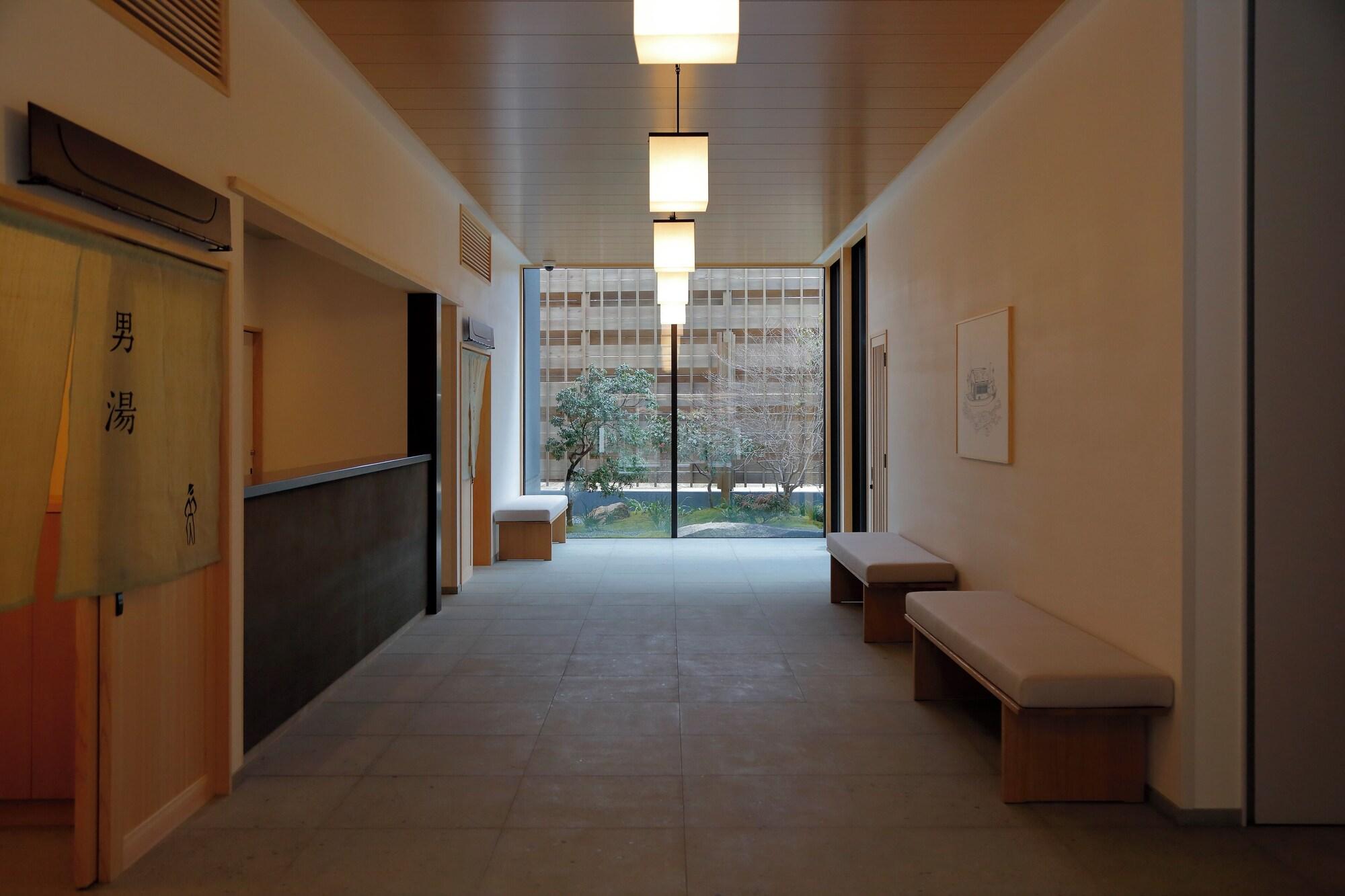 Vista Lobby yubune
