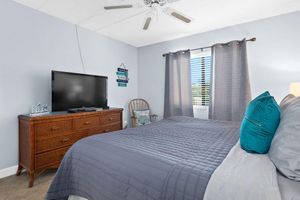 Alquiler Vacacional - Spacious 2BR Resort Condo Beach, Hot Tubs & Family-friendly Fun