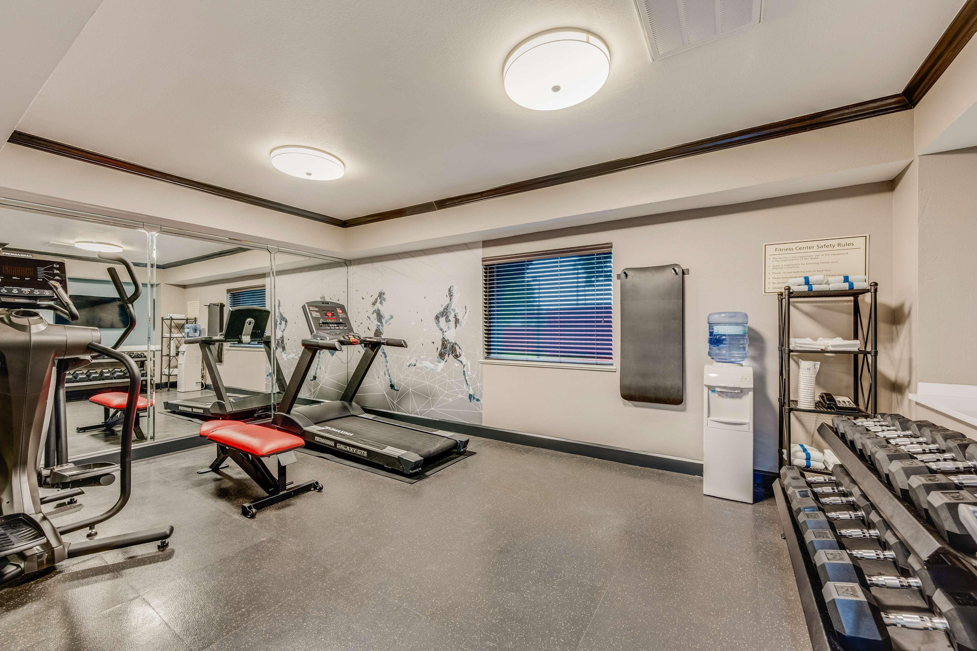 Gimnasio Best Western Huntsville Inn & Suites