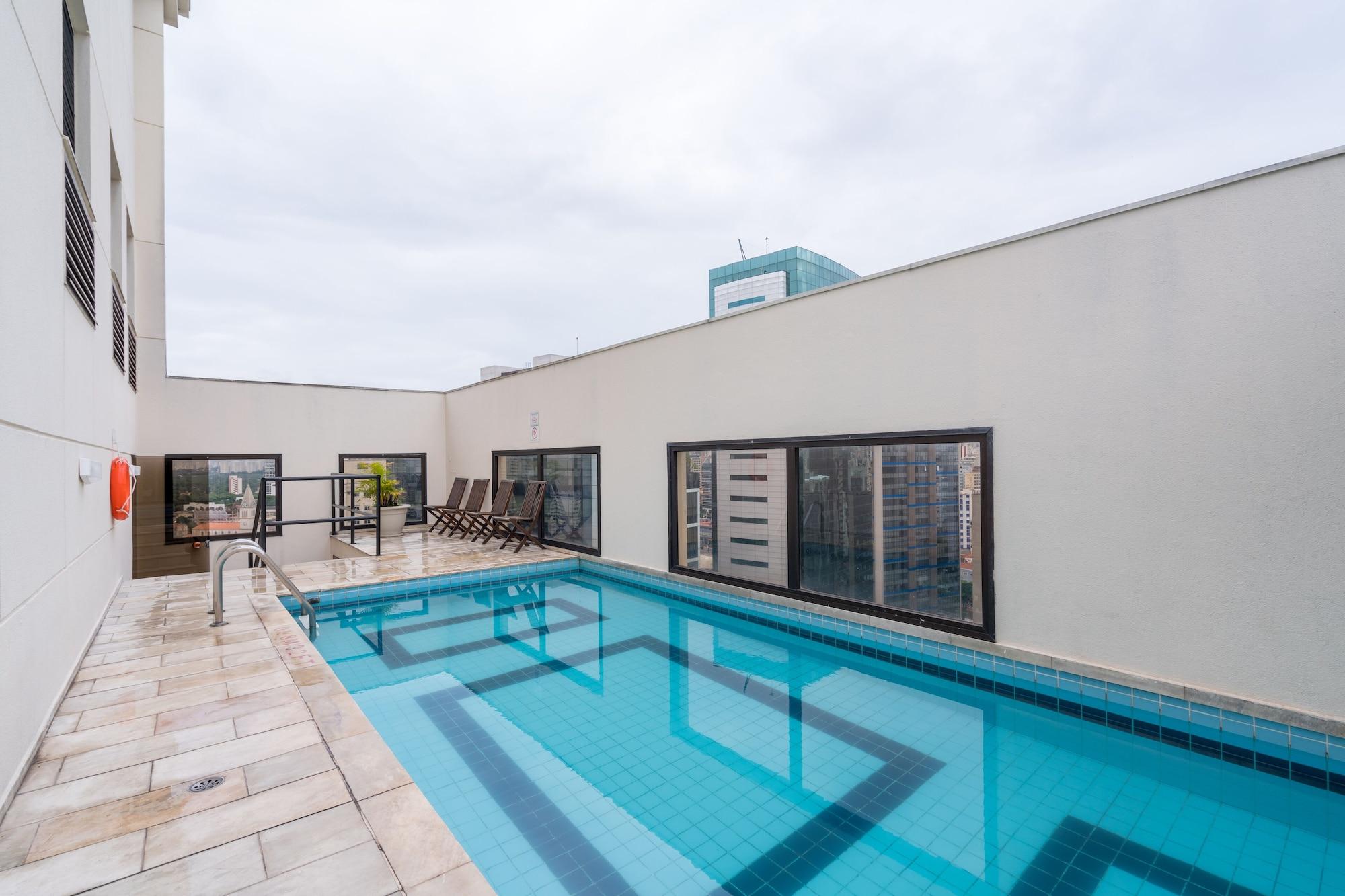 Vista Piscina Cyclinn Faria Lima Pinheiros