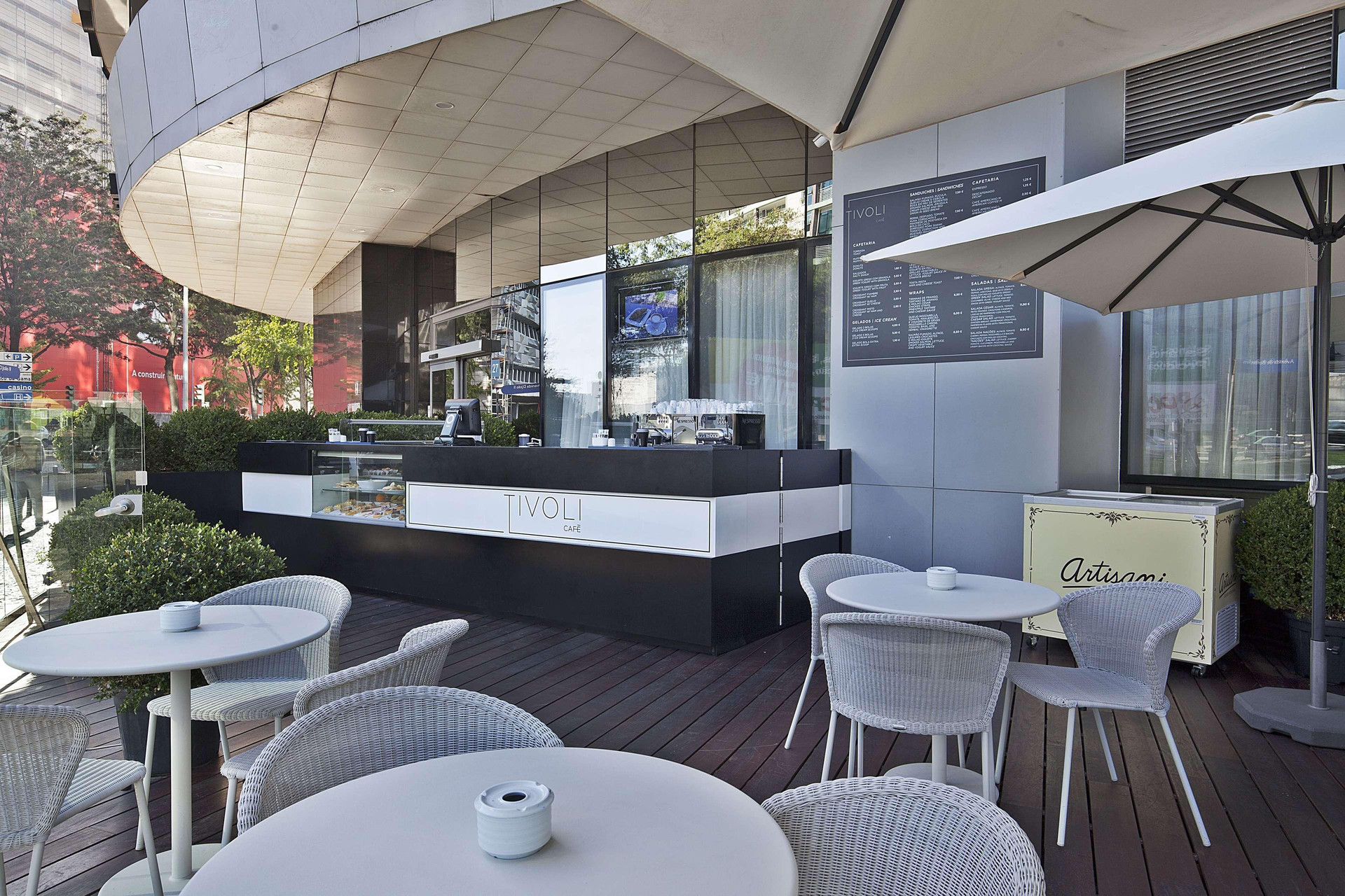 Bar/Salón Tivoli Oriente Lisboa Hotel