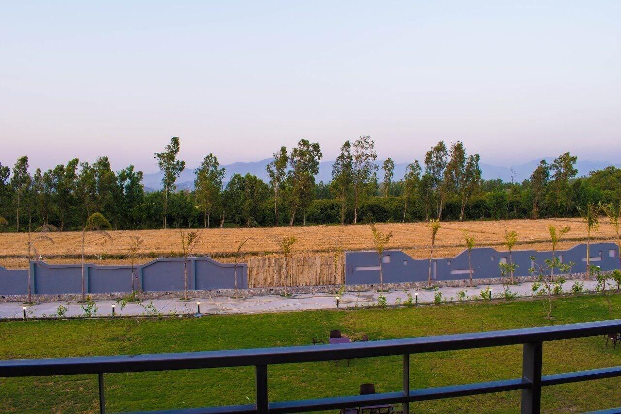 Vista Exterior The Forest Vines Resort