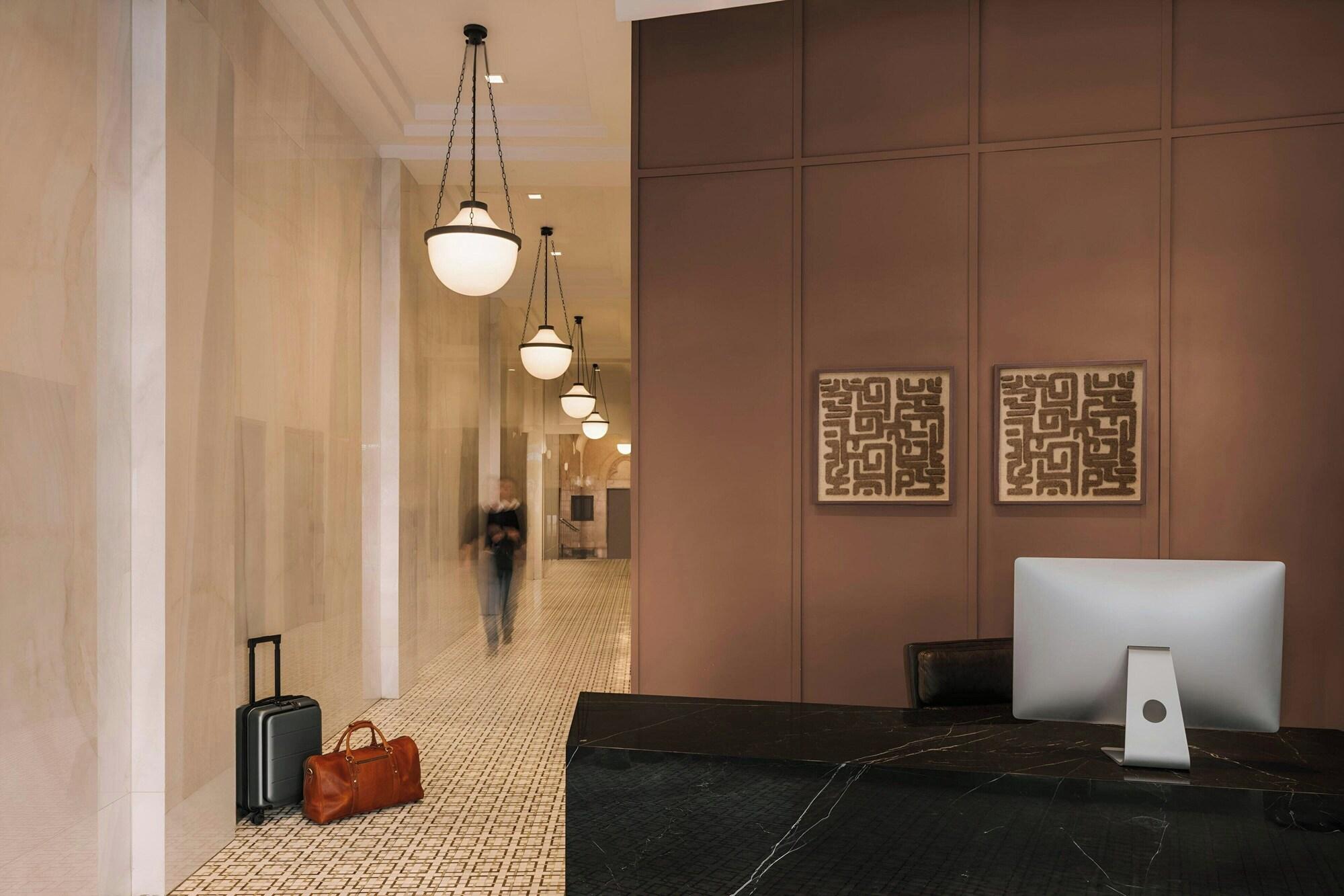 Vista Lobby Sonder by Marriott Bonvoy The Winfield Apartments Downtown LA