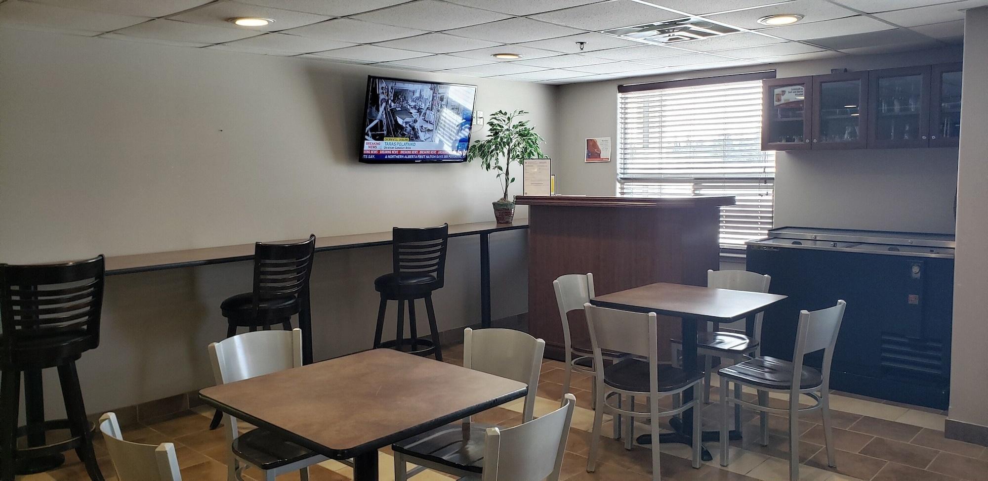 Bar/Salón Super 8 by Wyndham Kapuskasing