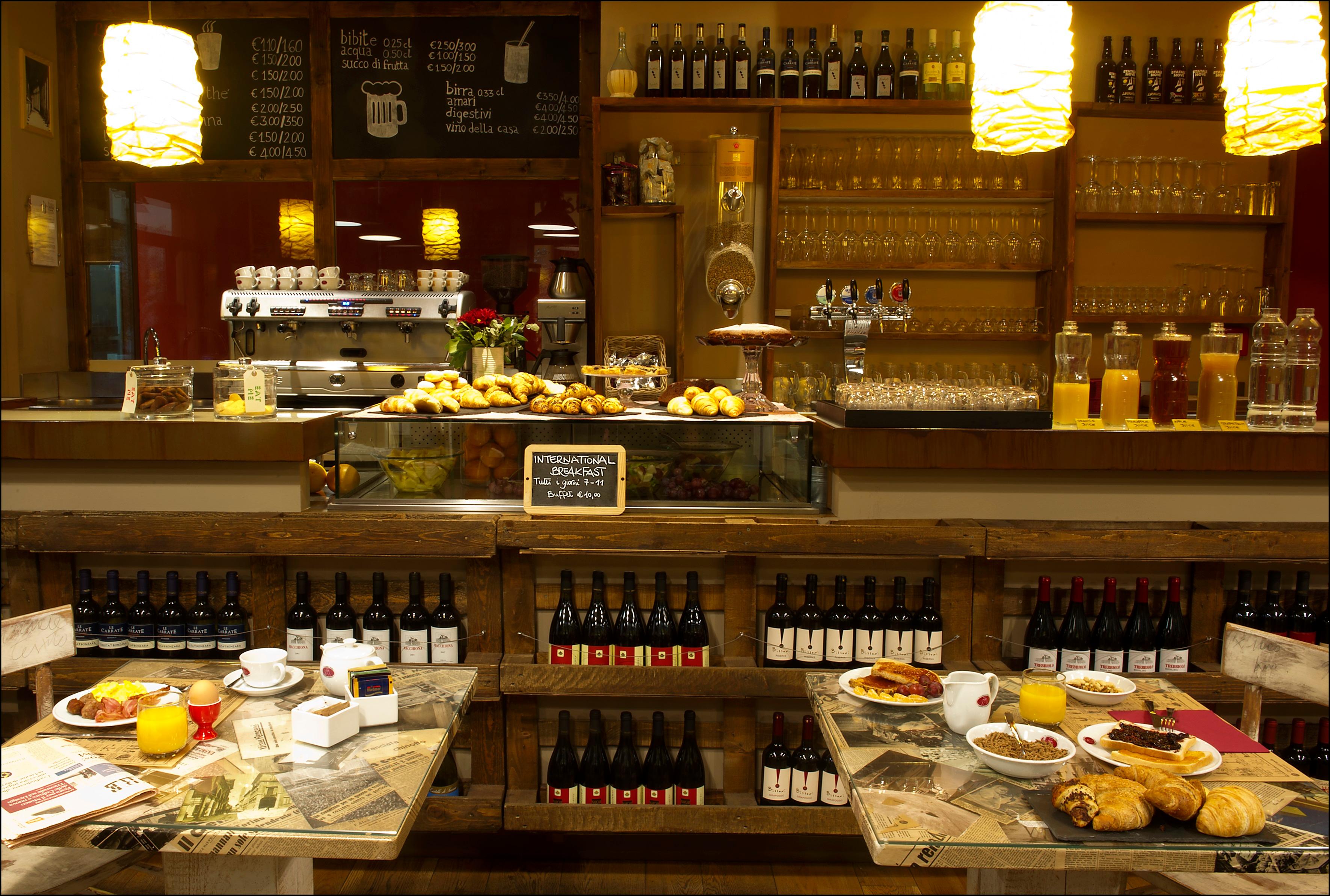 Bar/Salón Phi Hotel Bologna