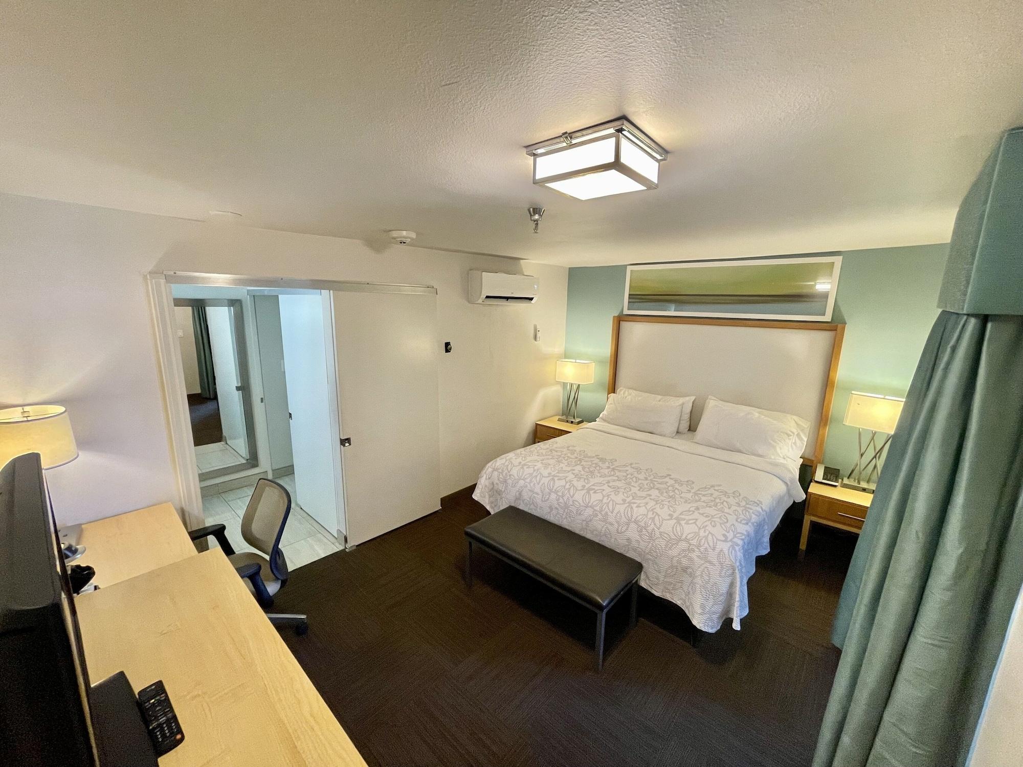 Habitación Red Roof Inn PLUS+ & Suites Tampa